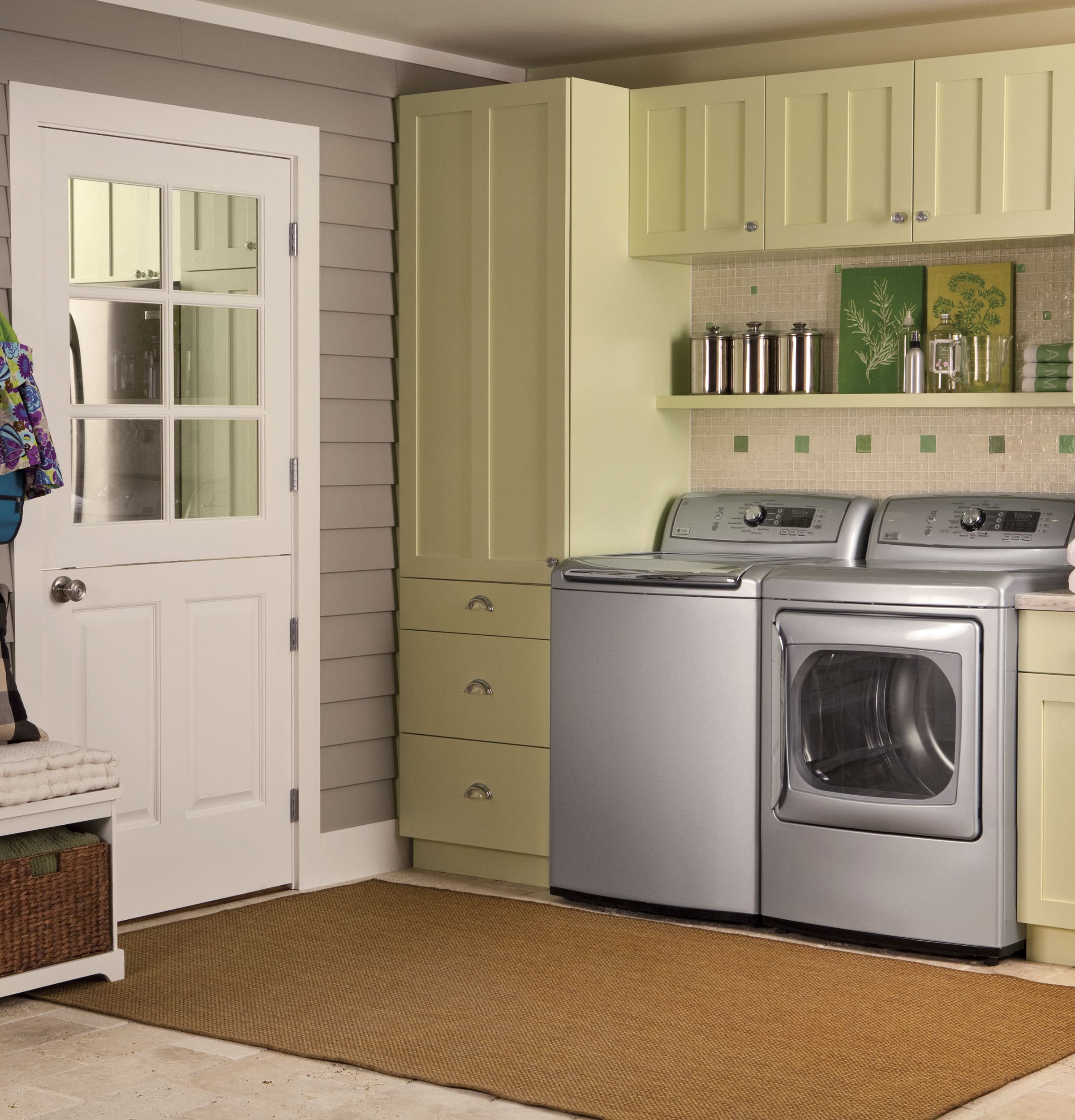 GE PTDN805EMMS Metallic Silver