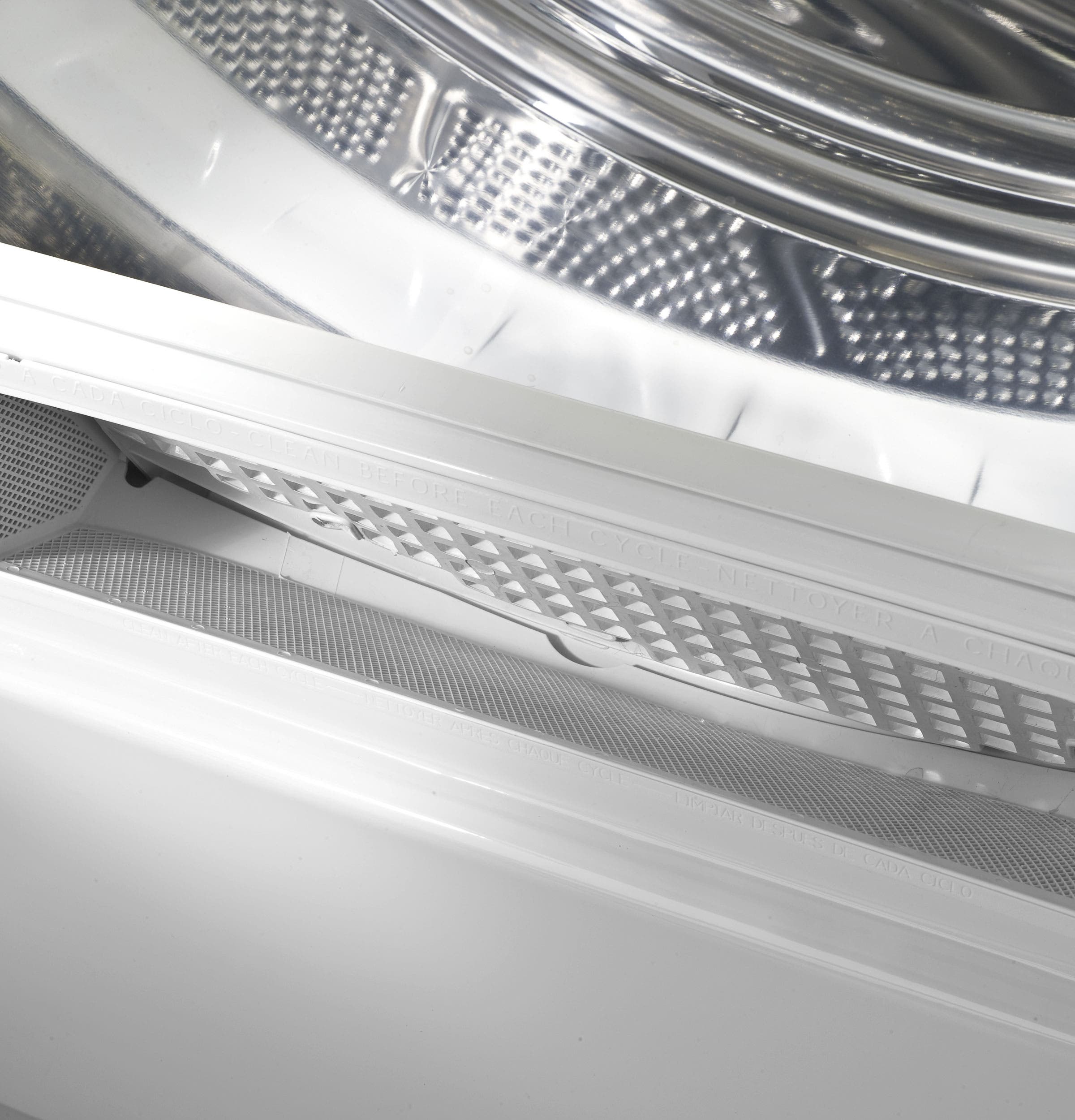 GE PTDS650GMWT White