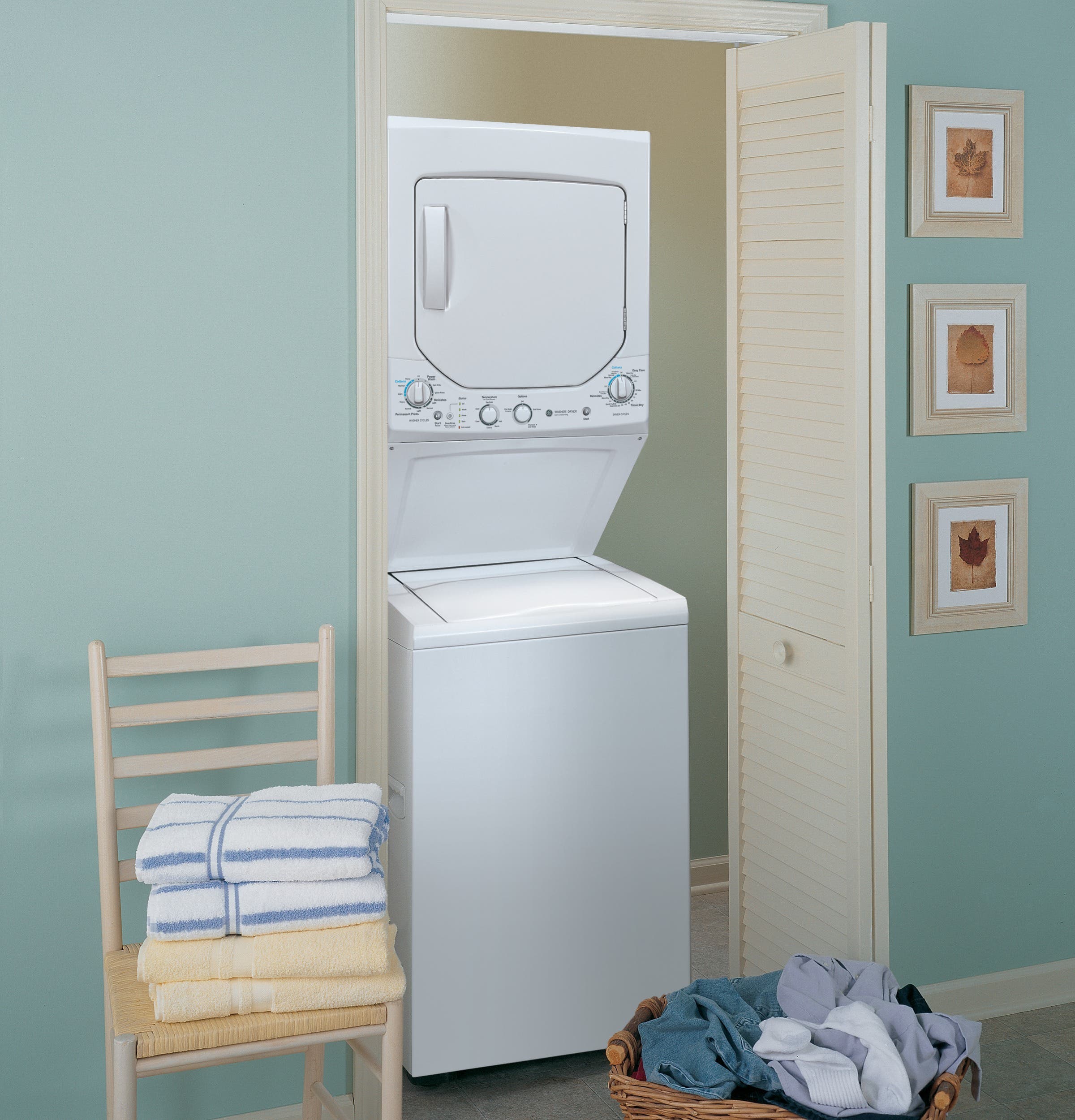 GE GUD24GSSJWW White