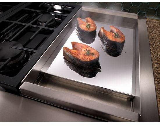 Jenn Air JLRP548WP Stainless Steel with Pro Style, Liquid Propane