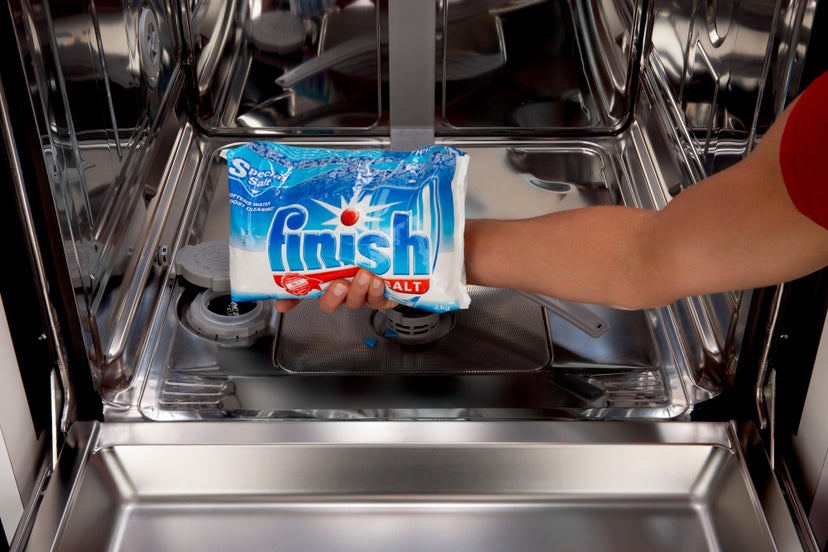 Bosch SGV78B53UC 24 Inch Built-In Dishwasher with 15 Place Settings...