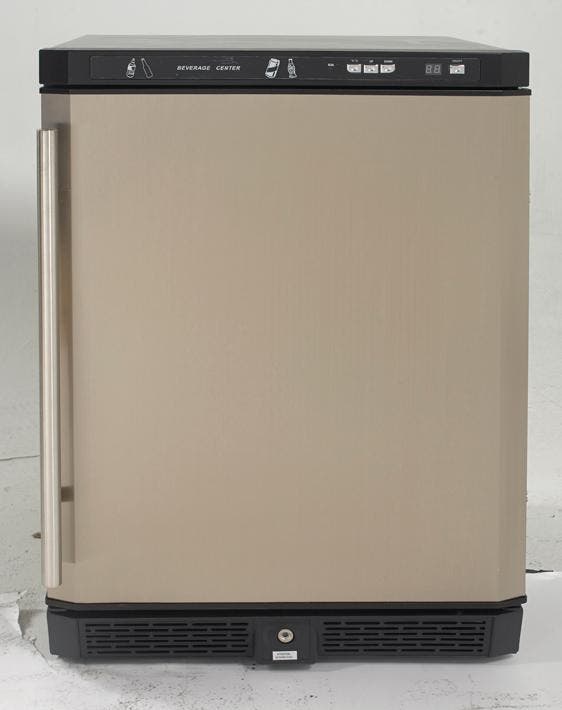 Avanti AR5102SS Black