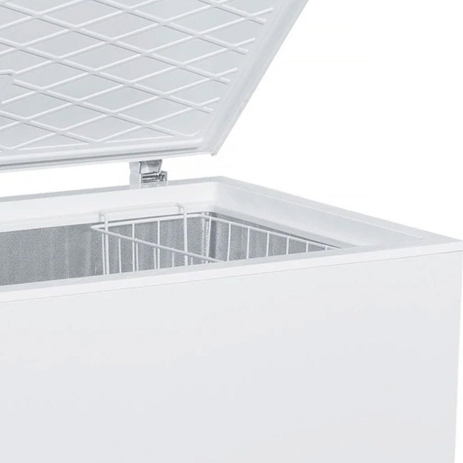 Avanti CF104M0W White