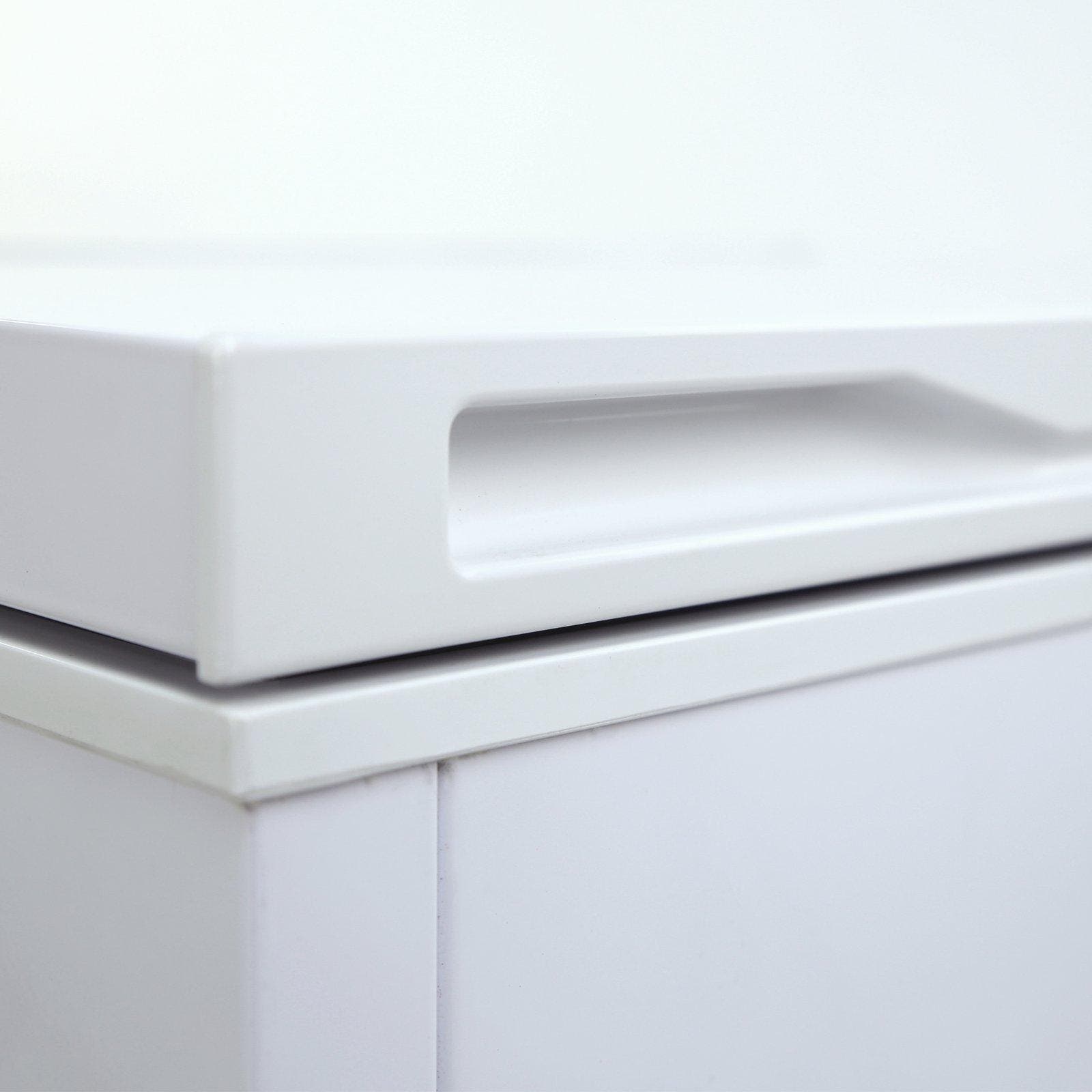 Avanti CF24Q0W 2.5 cu ft. Manual Defrost Chest Freezer