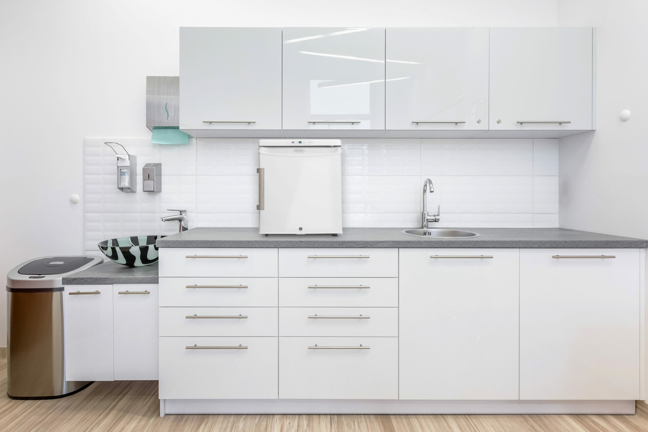 Danby DH016A1W White