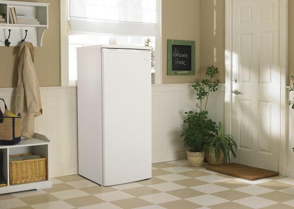 Danby DUFM059C1WDD White