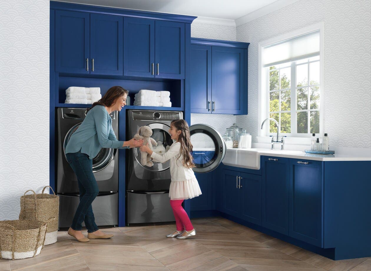 Electrolux EFME627UTT Titanium