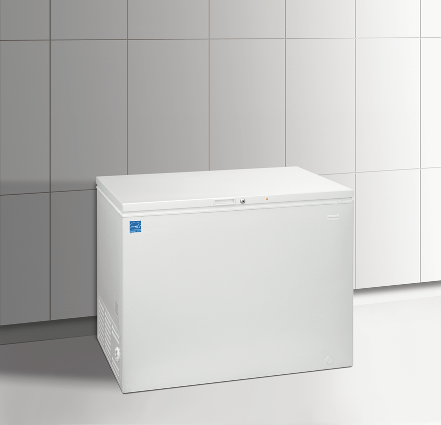 Frigidaire FFCH13M2MW White