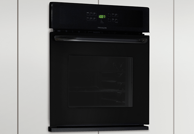 Frigidaire FFEW3025PB Black