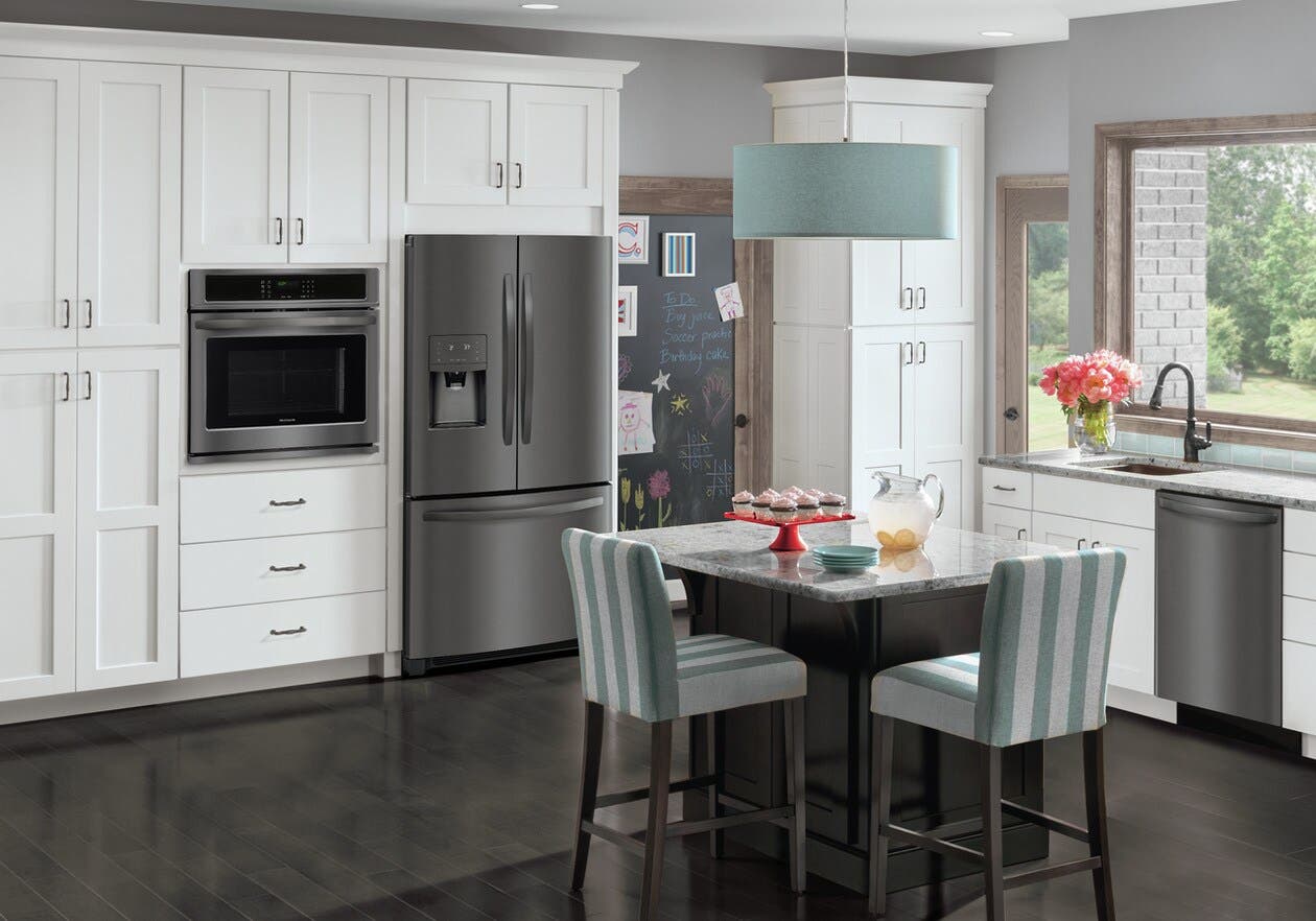 Frigidaire FFEW3026TD Black Stainless Steel