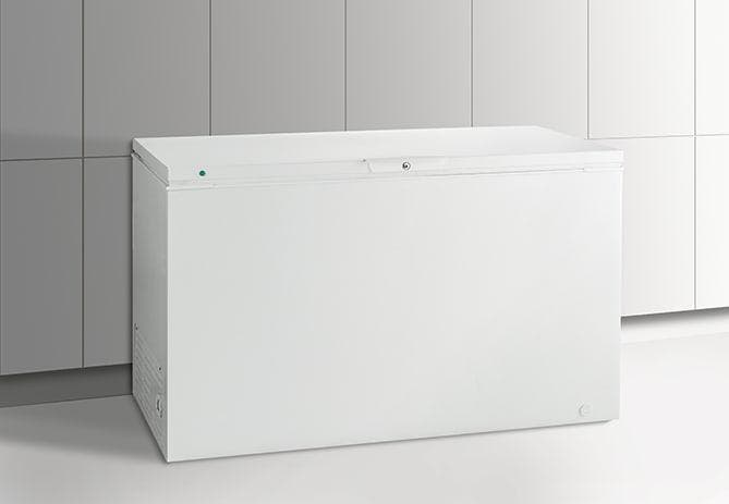 Frigidaire FFFC16M5QW White