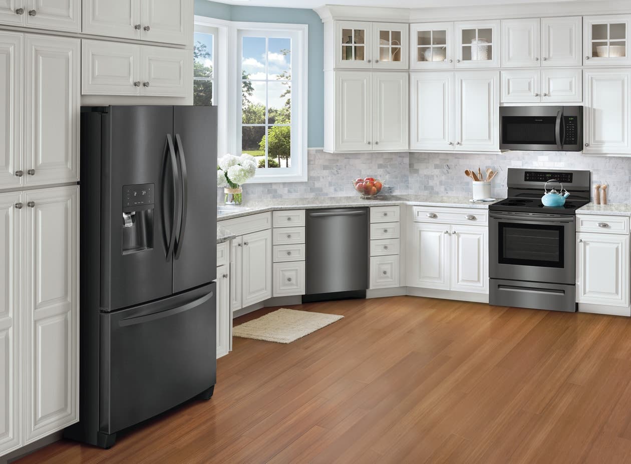 Frigidaire FFMV1645TD Black Stainless Steel