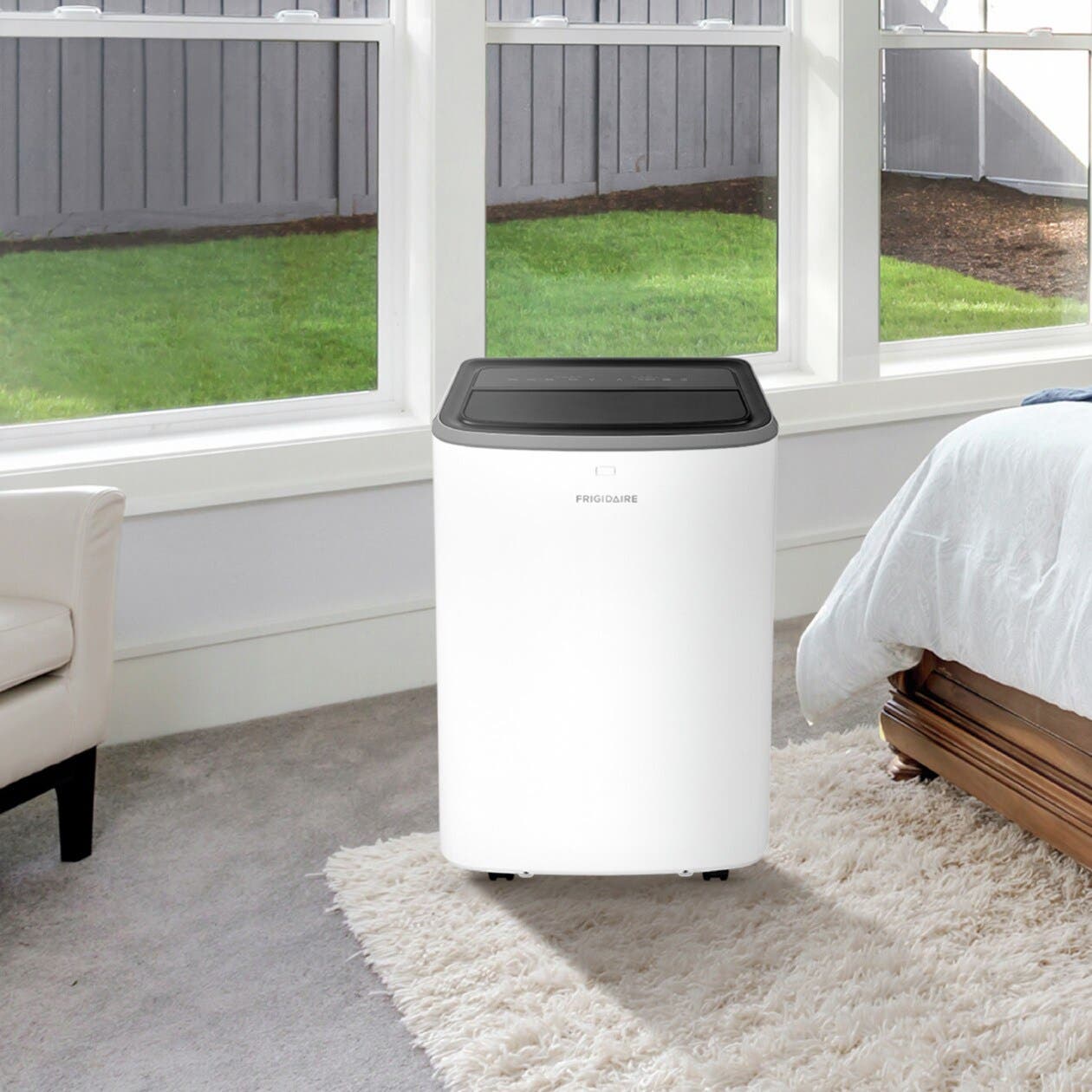Frigidaire FHPC132AB1 White, 13000 BTU