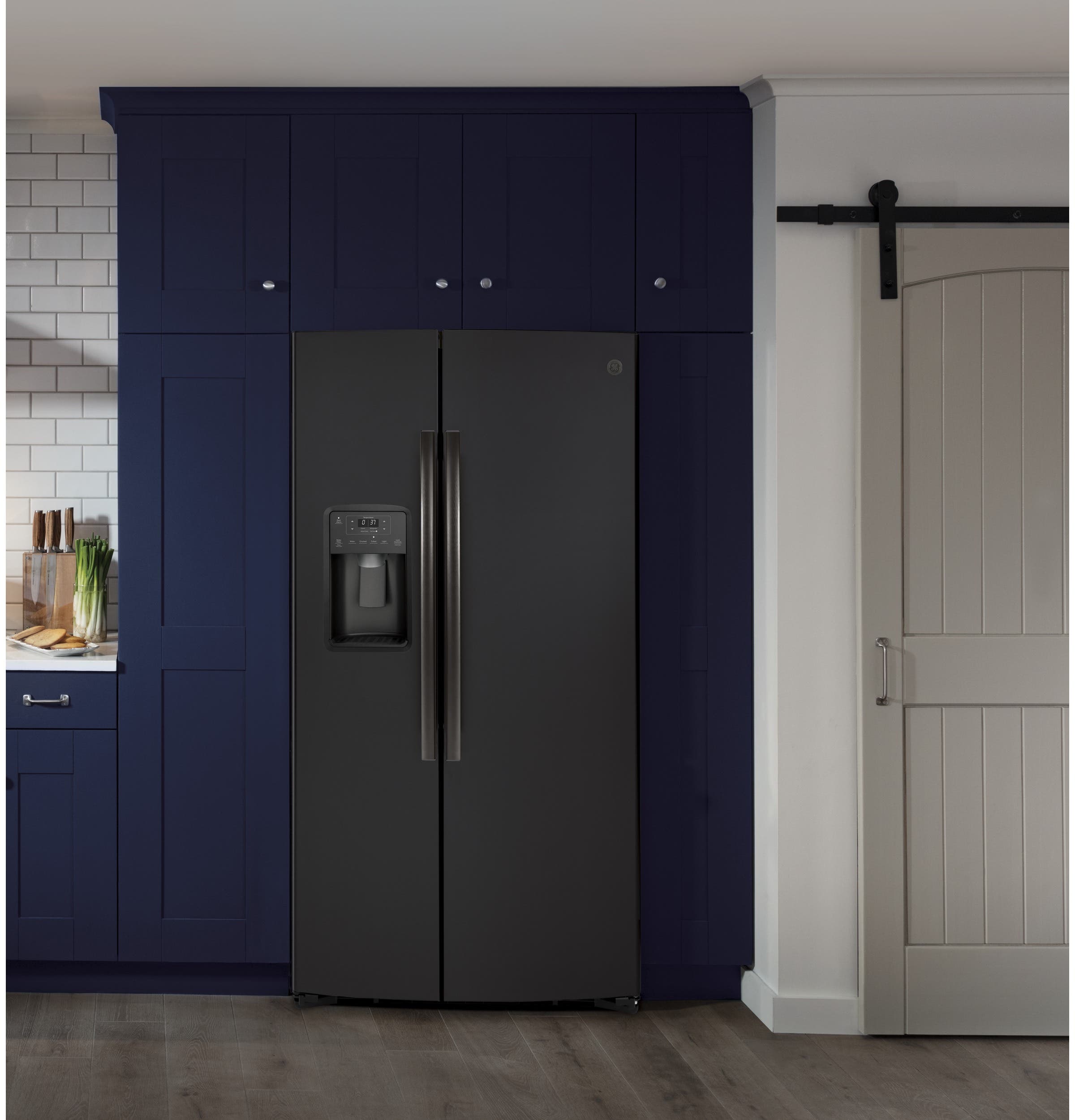 GE GSS25IENDS Black Slate