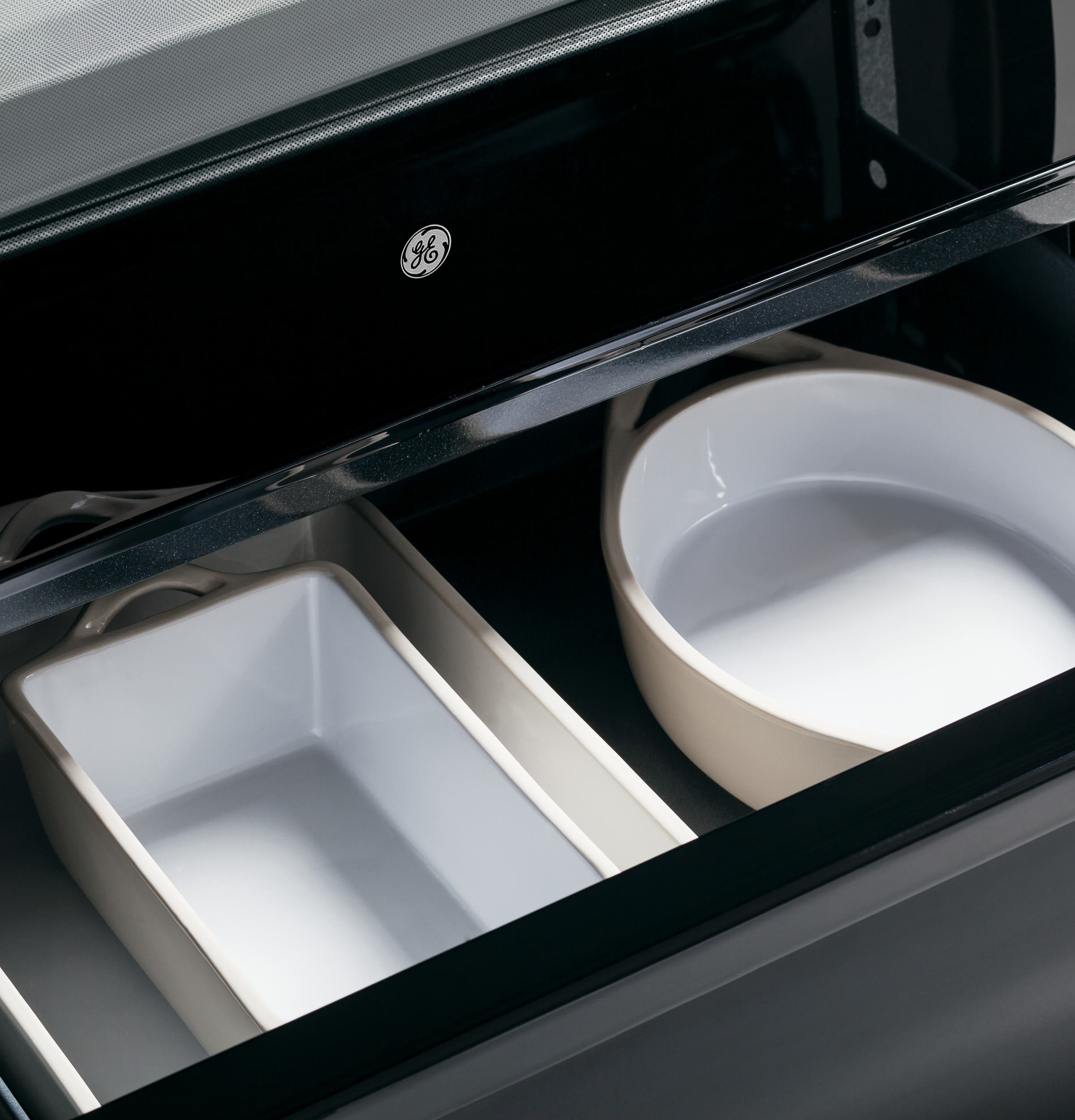 GE JB450DFBB Black