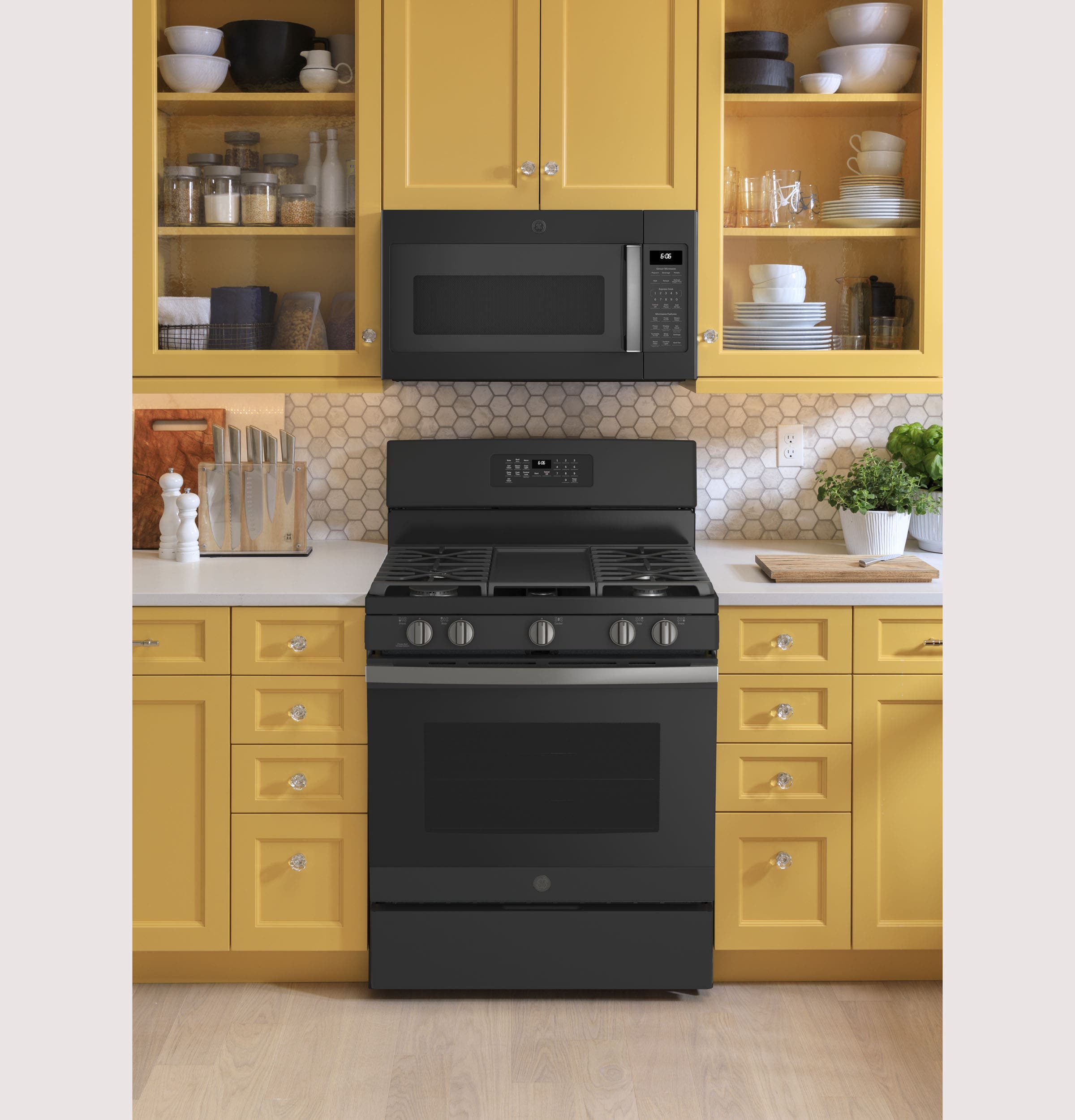 GE JGB660FPDS Black Slate, Fingerprint Resistant