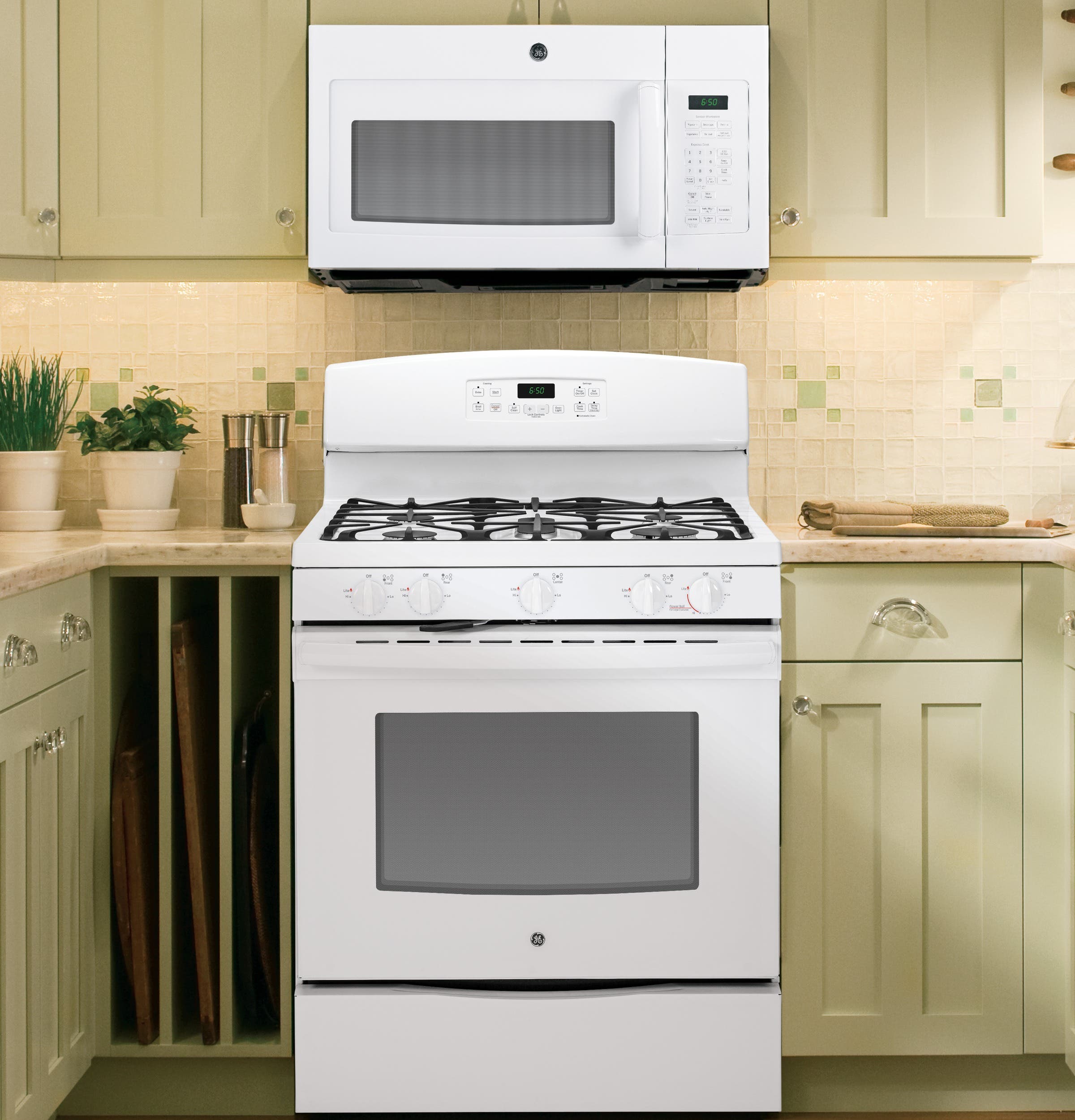 GE JVM6175DFWW White