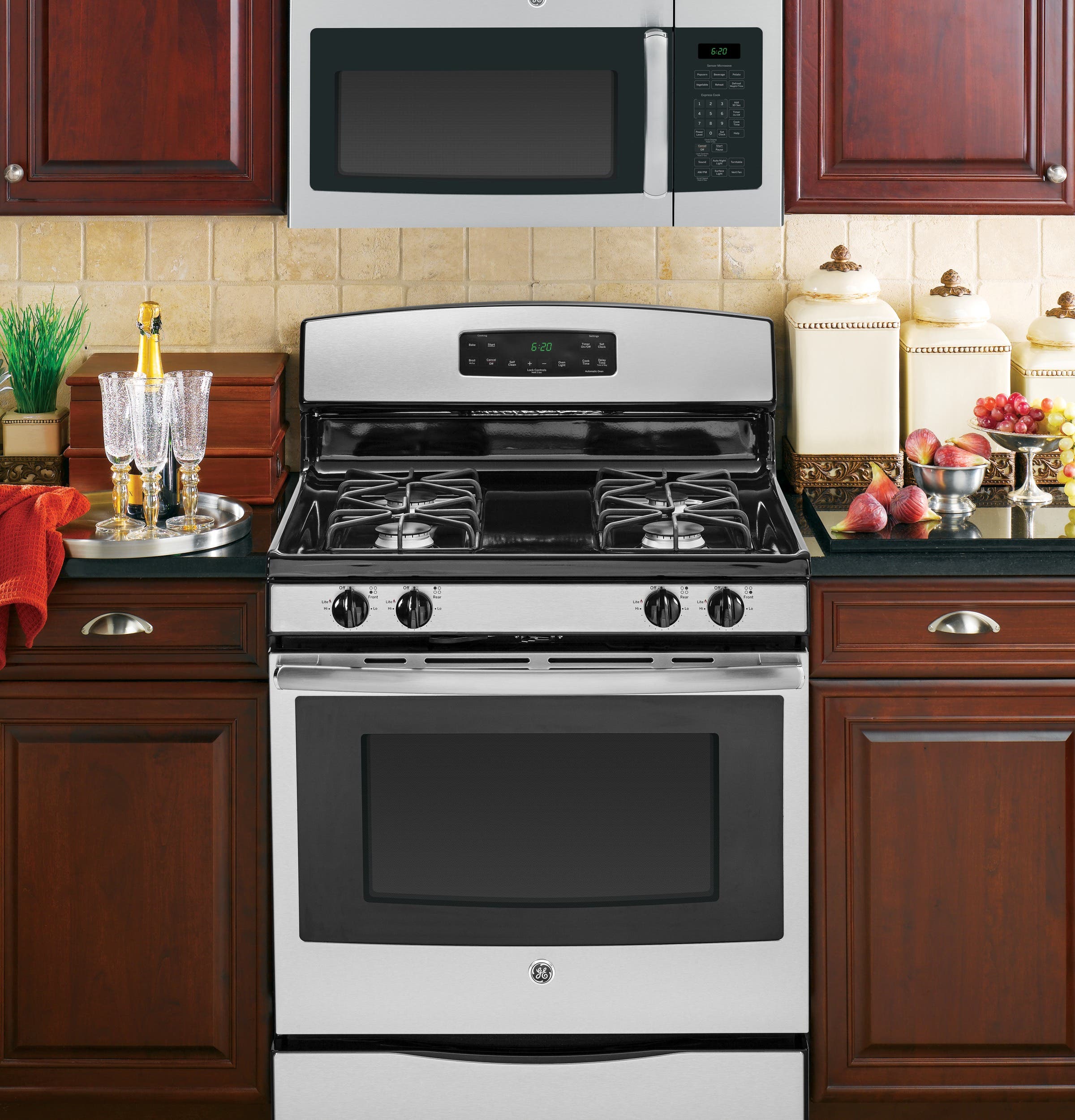 GE JVM6175RFSS Stainless Steel with Black Case