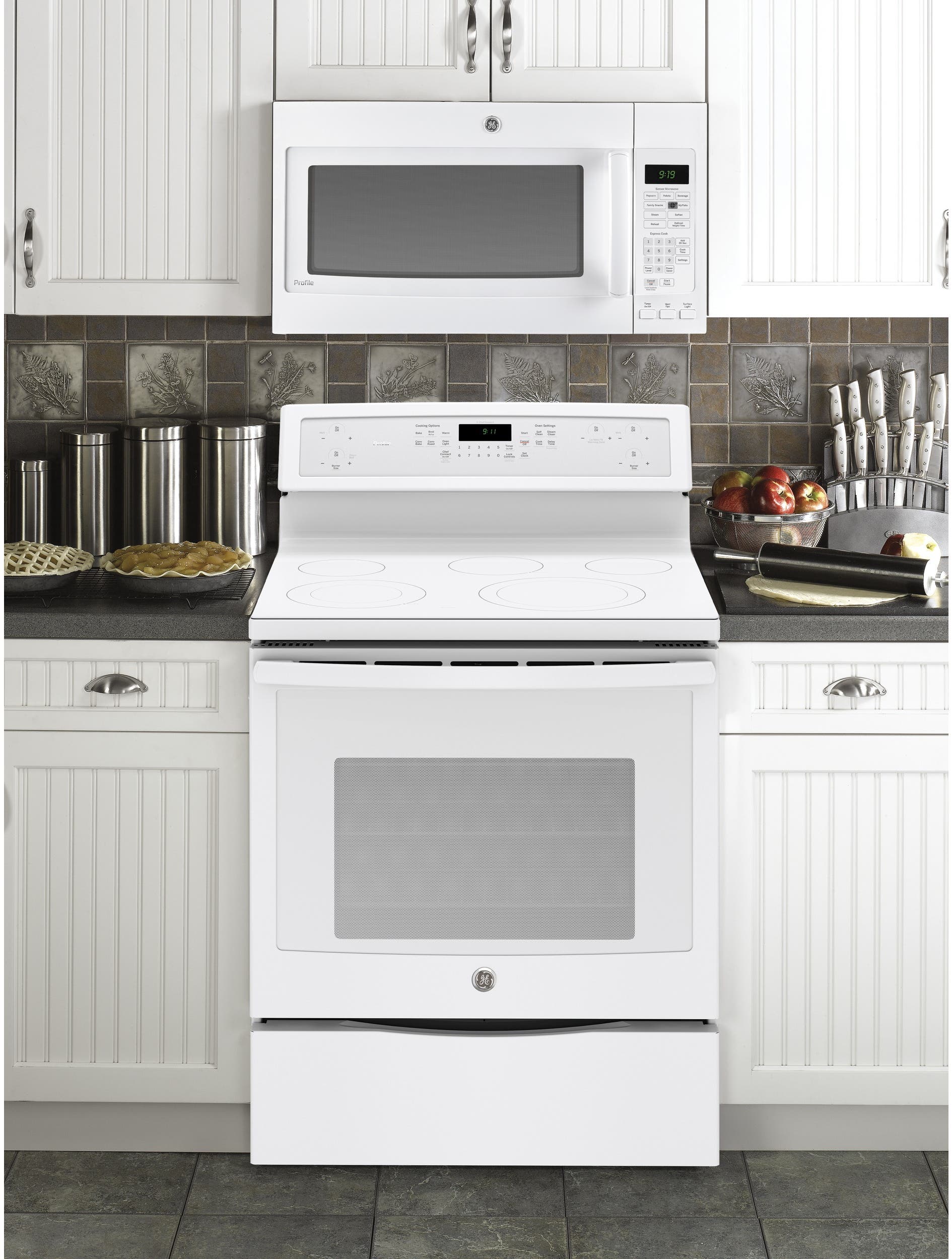 GE PB911TJWW White