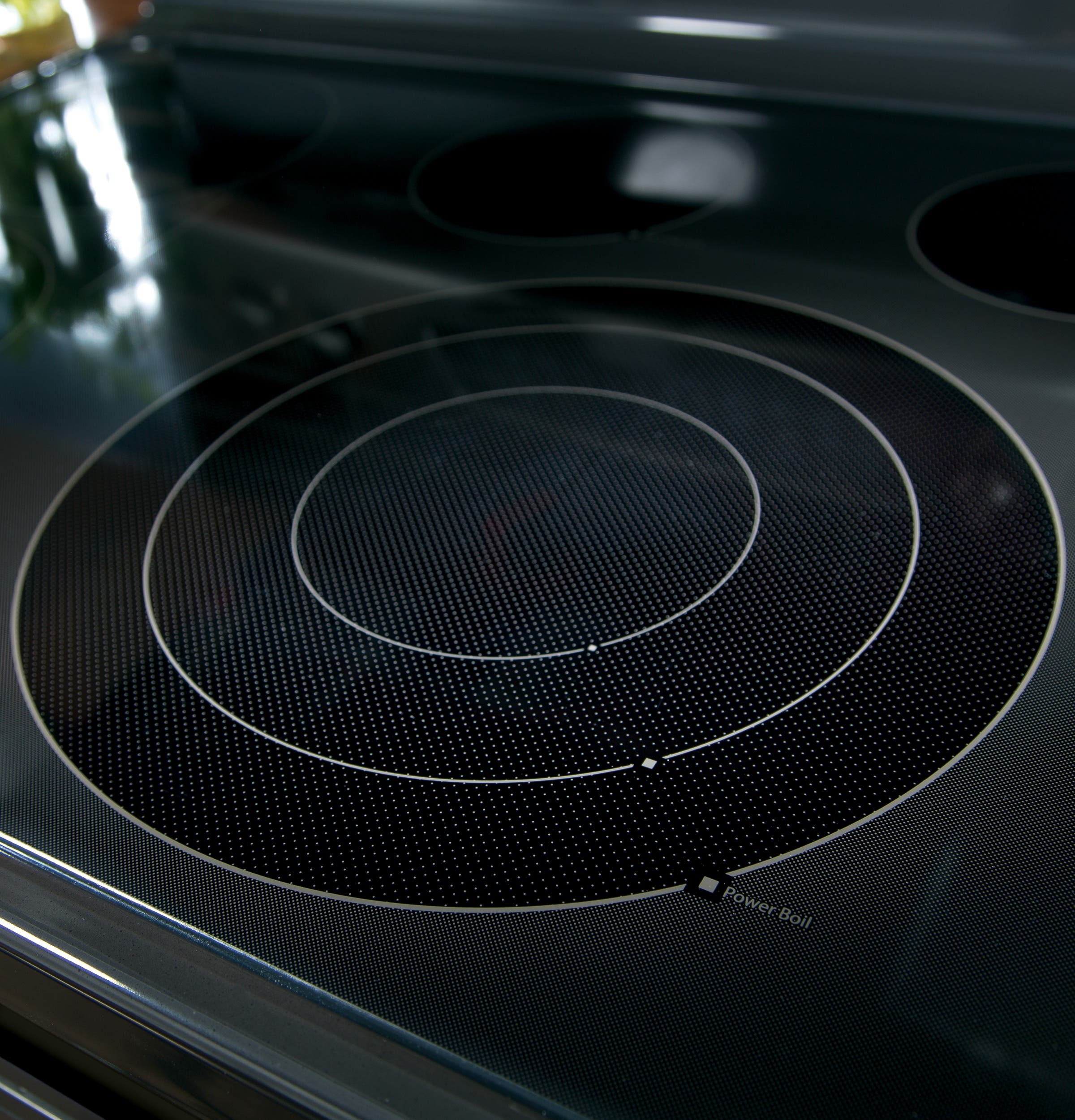 GE PB930DFBB Black