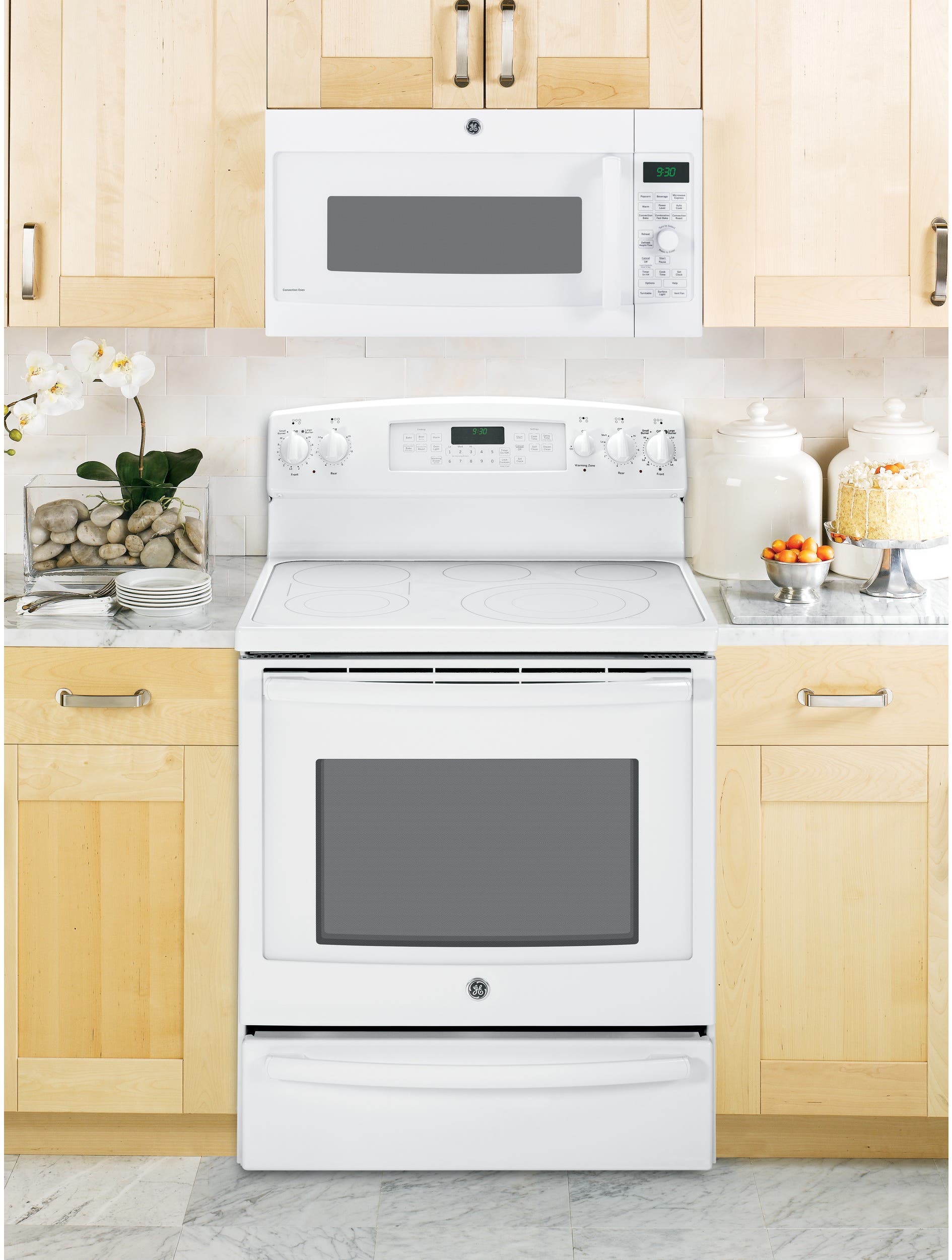 GE PVM9179DFWW White