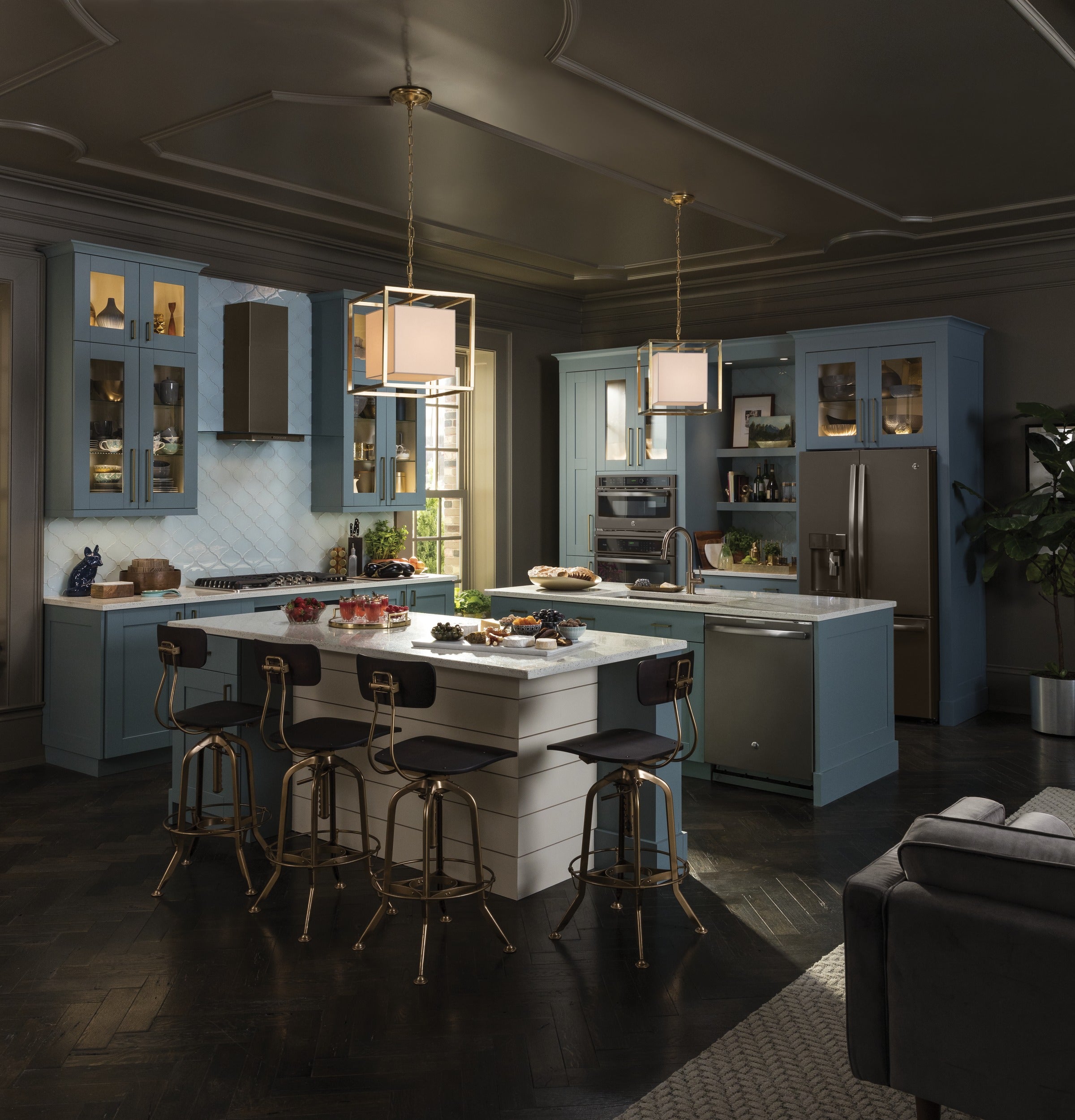 GE Profile Series Chimney Hood - Thumbnail 2