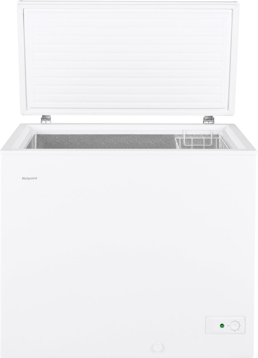 Hotpoint HCM7SMWW Chest Freezer with LED Lighting and Manual Defrost...