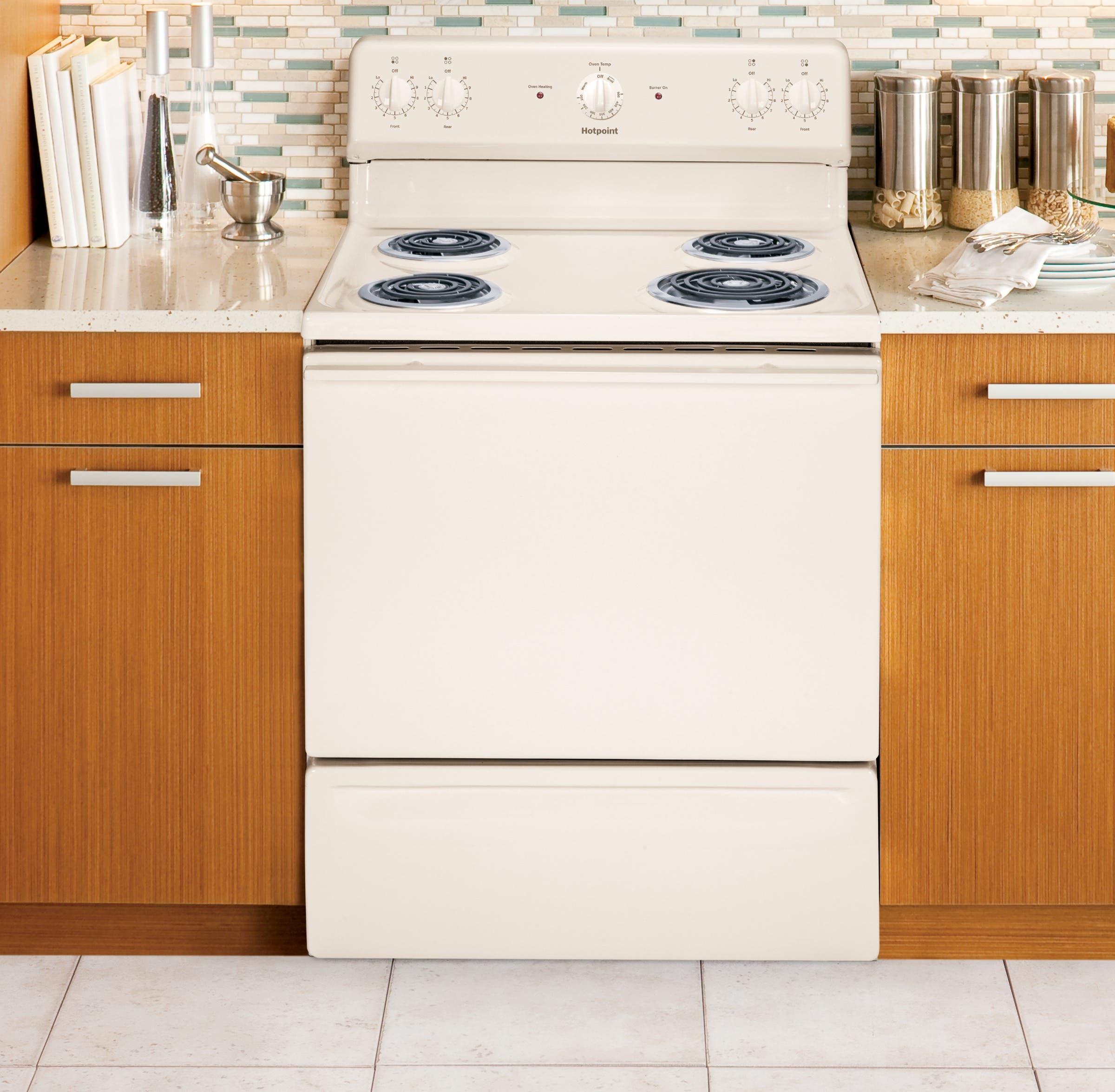 Hotpoint RB525DHCC Bisque