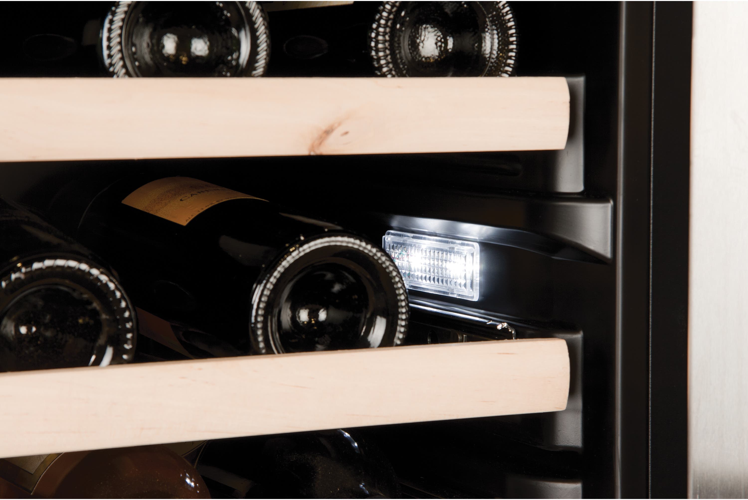 Haier WC200GS 24 Inch Built-in Wine Cellar