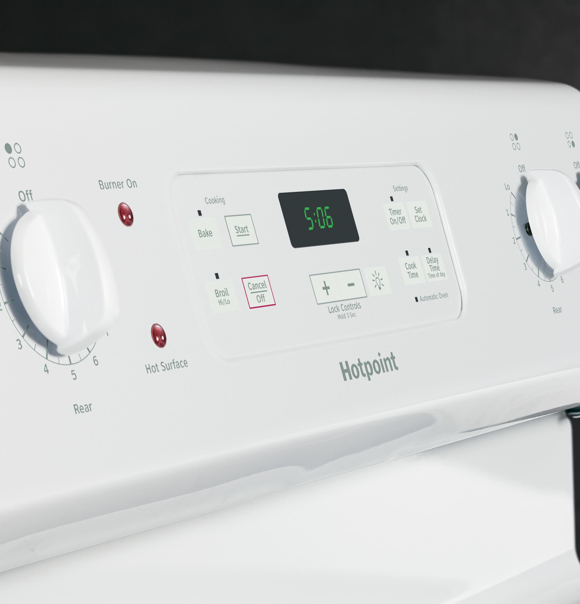 Hotpoint RB560DHWW White