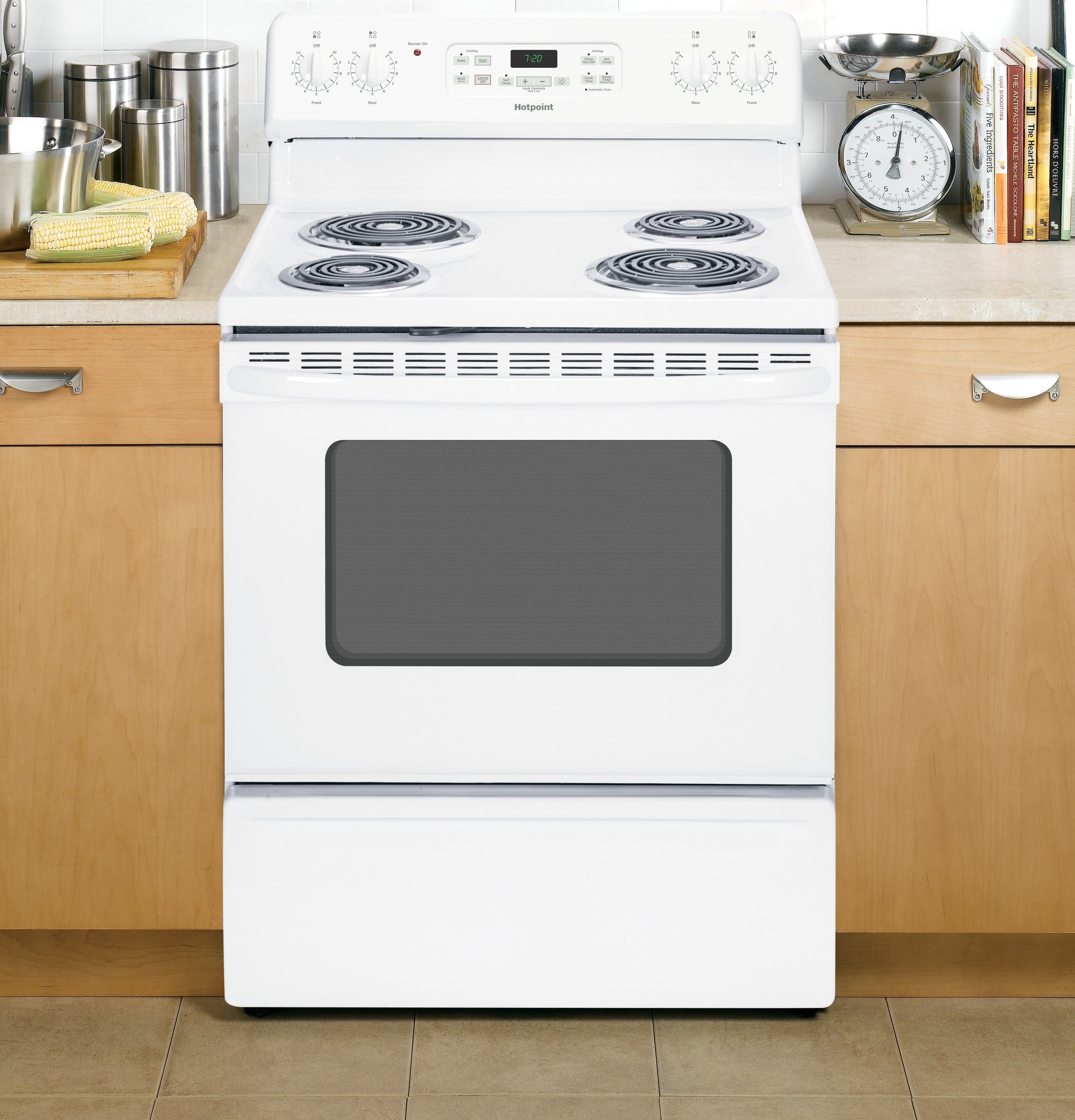 Hotpoint RB720DHWW White