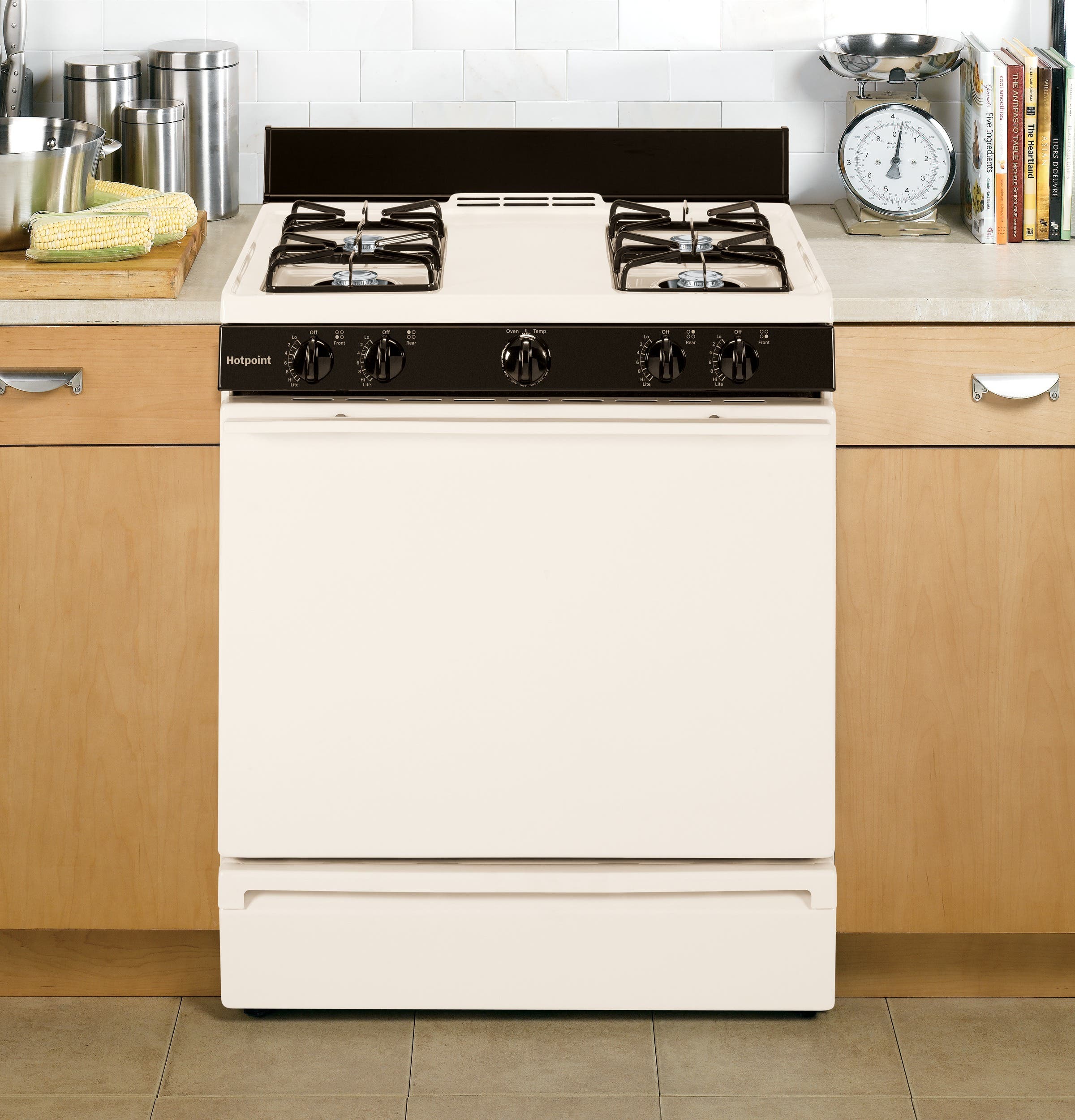 Hotpoint RGB508PEFCT Bisque