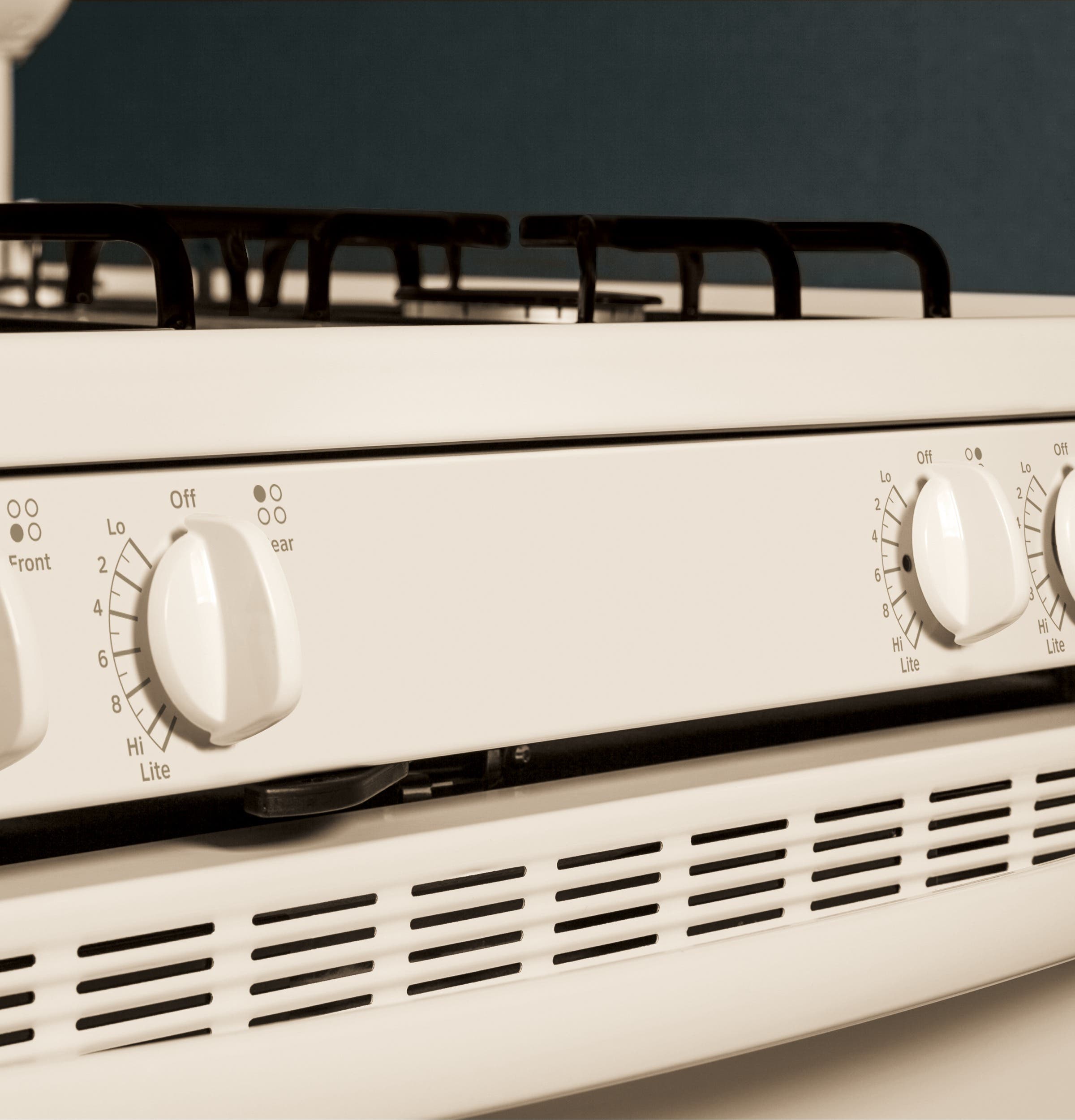 Hotpoint RGB780DEHCC Bisque