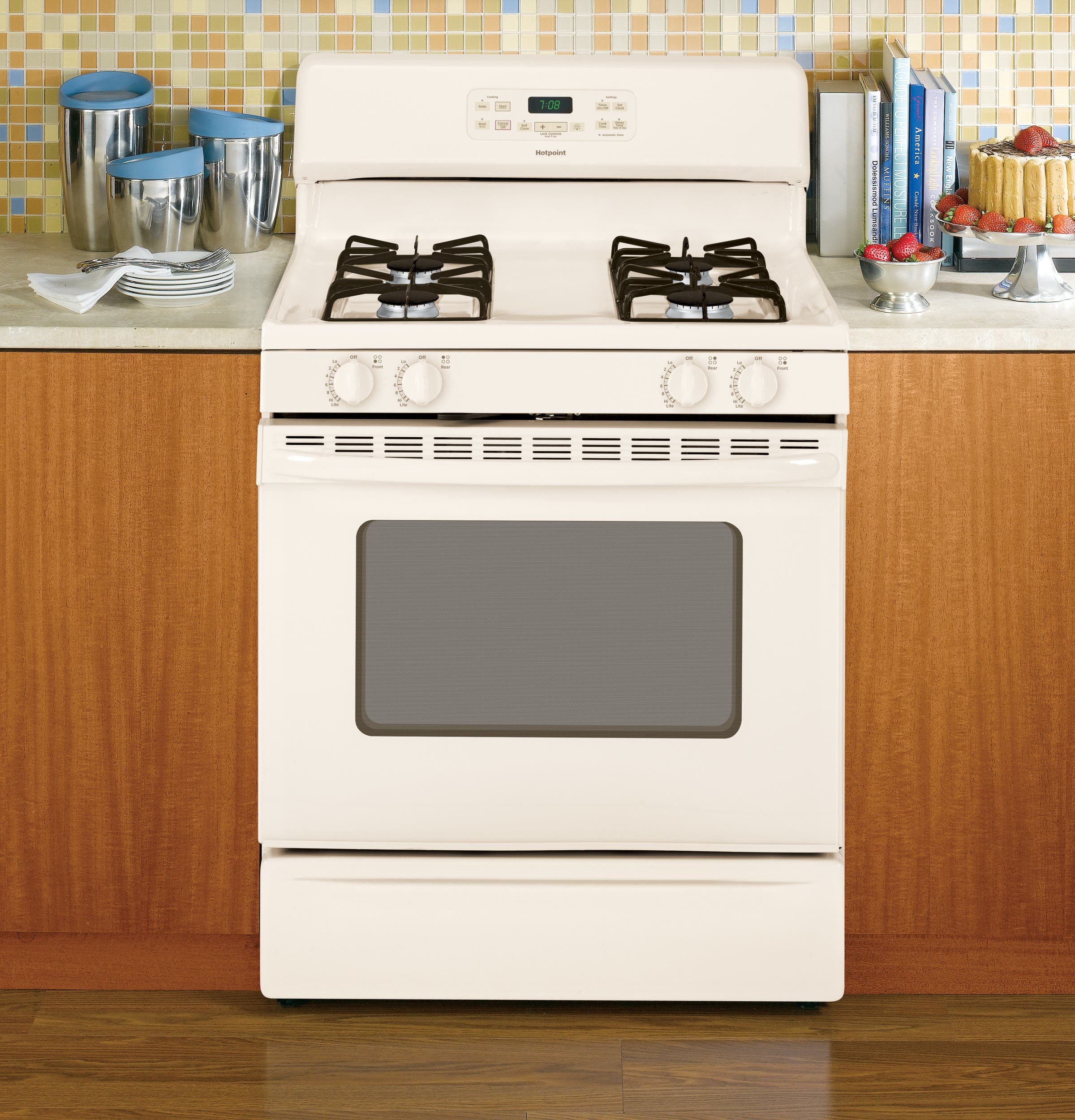 Hotpoint RGB780DEHCC Bisque
