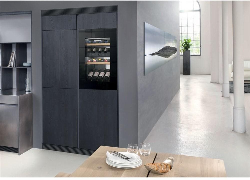 Liebherr HWGB3300 Black