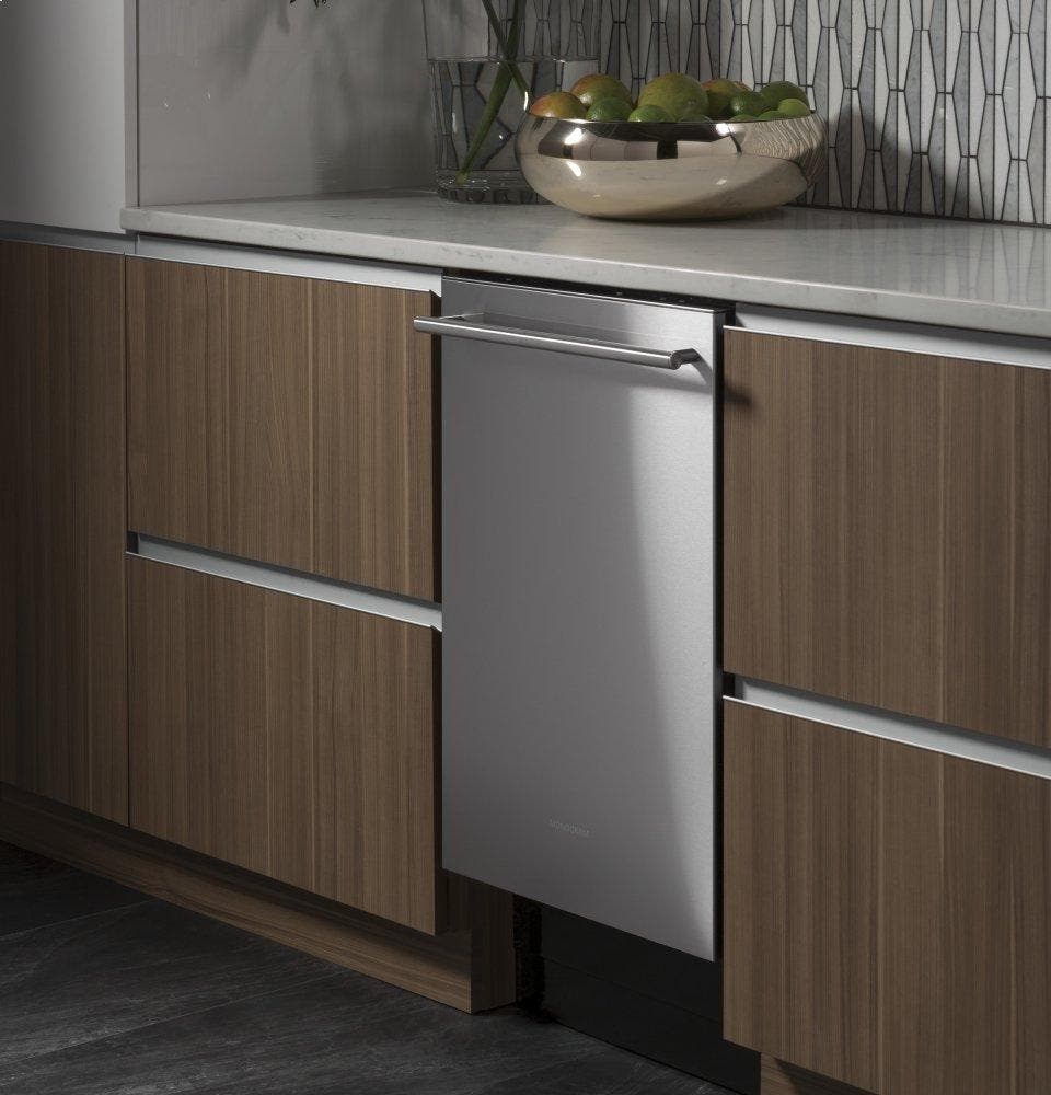 Monogram ZDT165SSLSS Stainless Steel