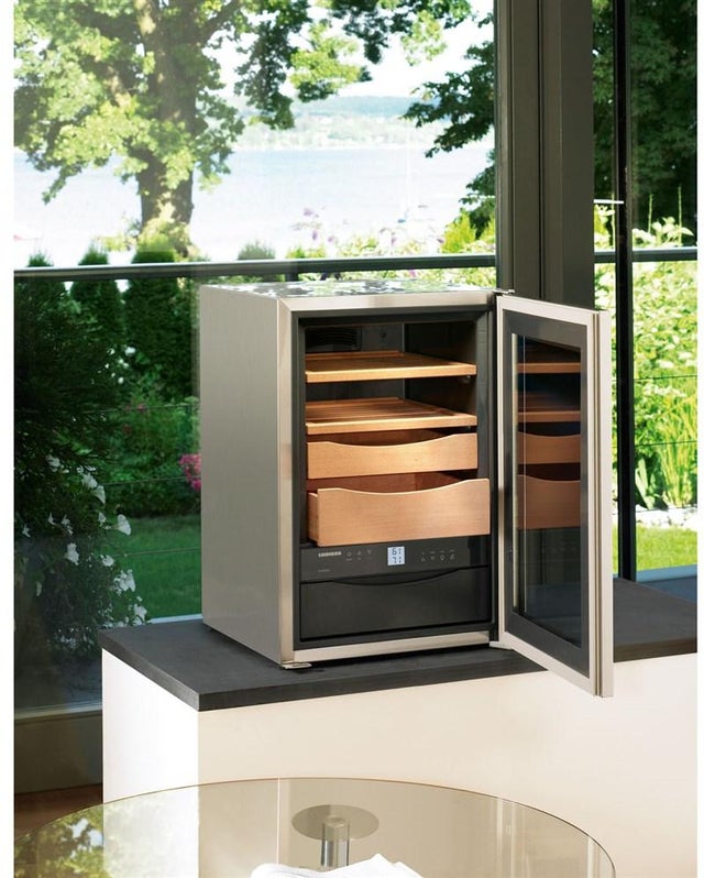 Liebherr XS200 17" Humidor: 