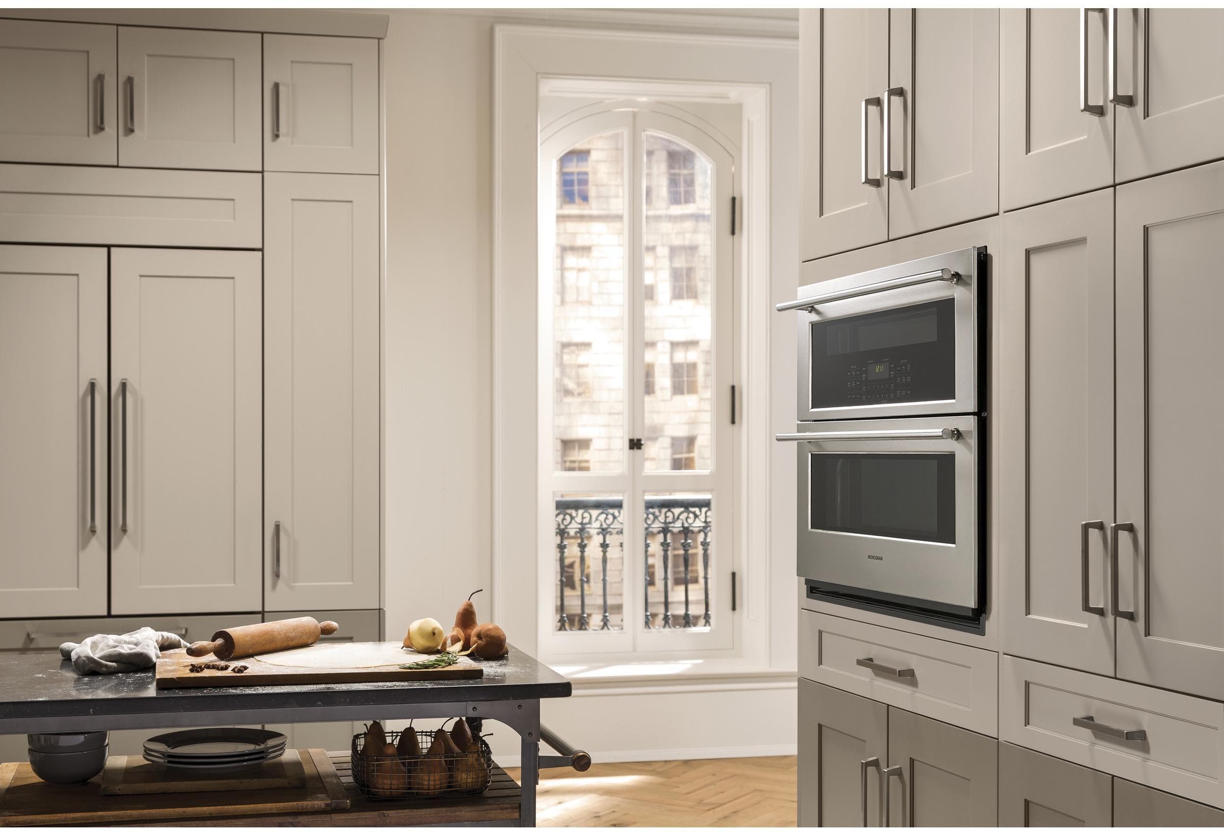 Monogram ZET1DJSS Stainless Steel