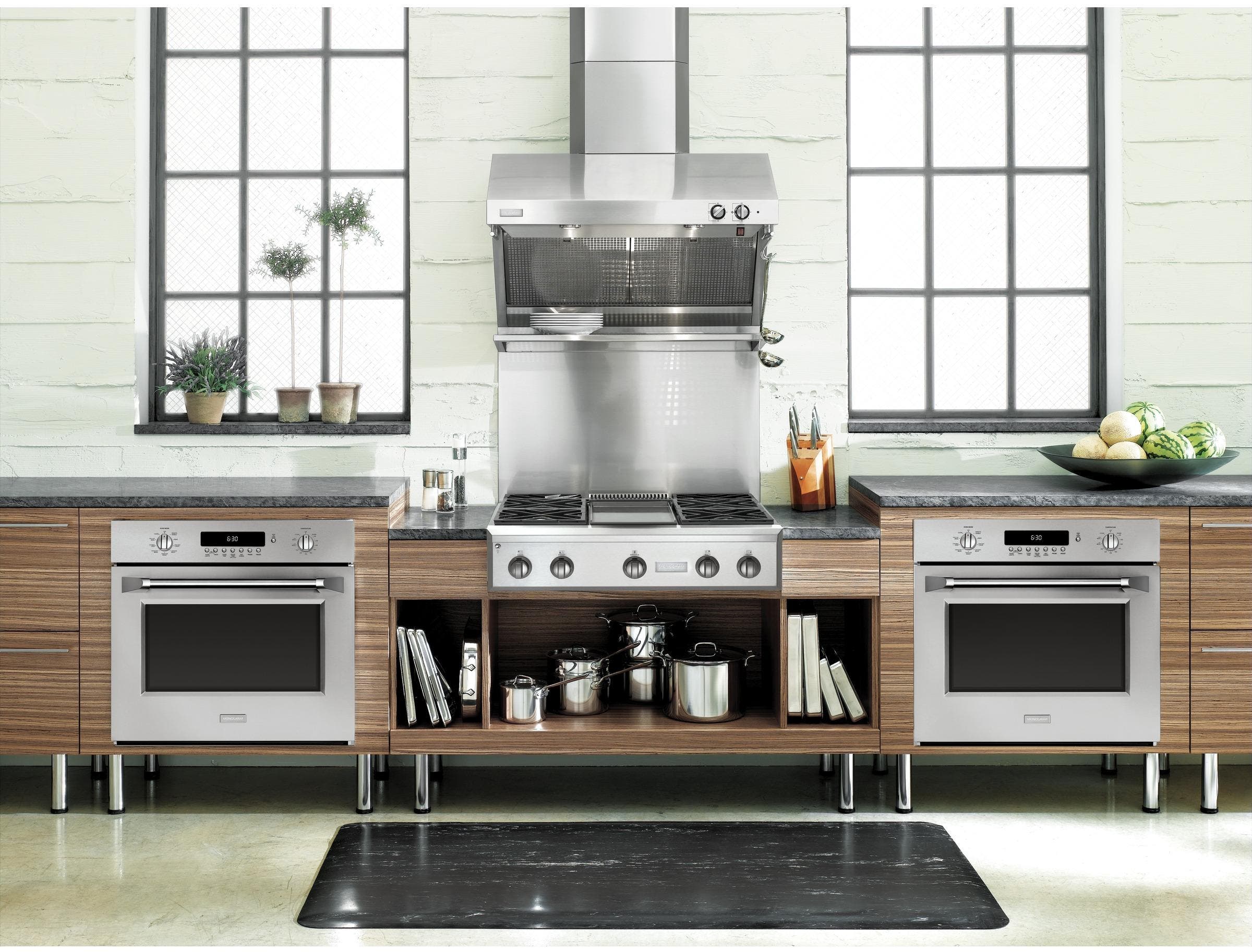 Monogram ZET1PHSS Stainless Steel