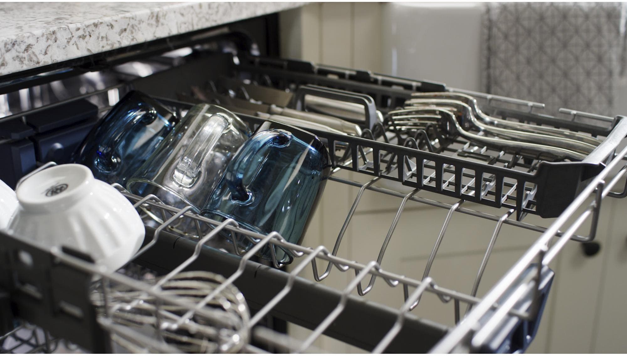 Maytag MDB9979SKZ Fingerprint Resistant Stainless Steel