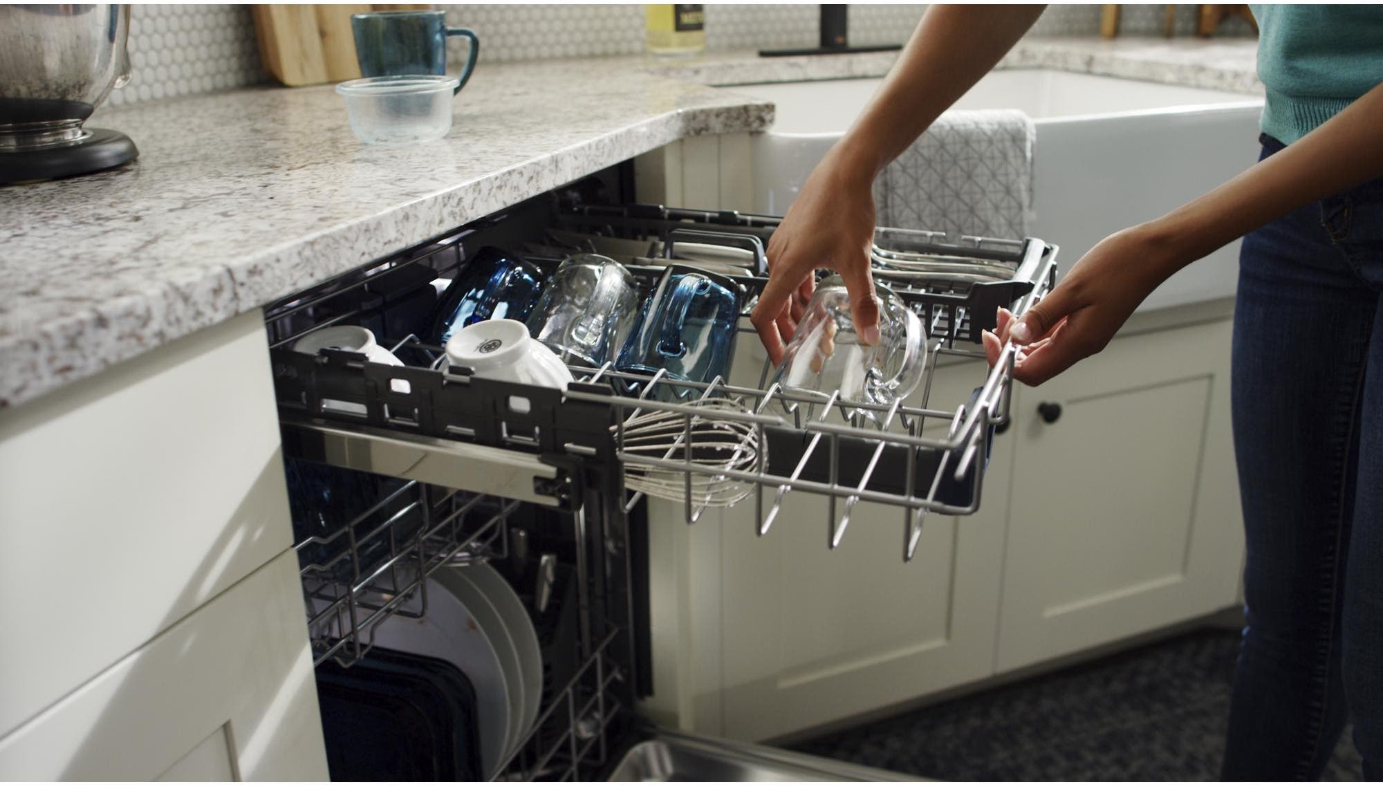 Maytag MDB9979SKZ Fingerprint Resistant Stainless Steel