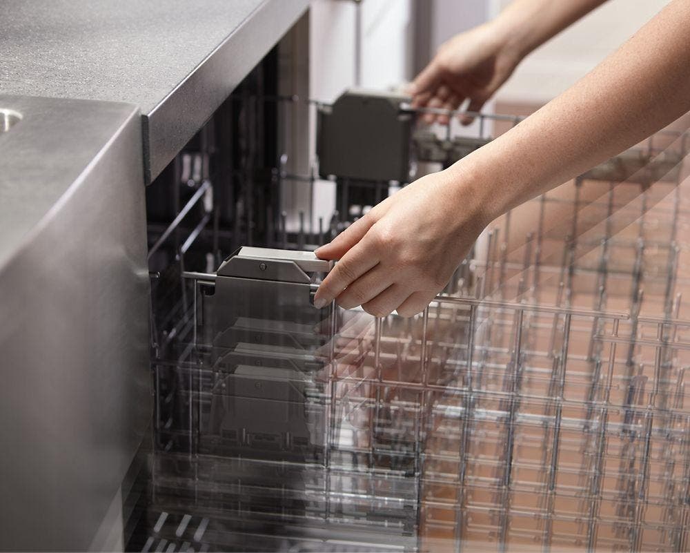Whirlpool WDT780SAEM Monochromatic Stainless Steel