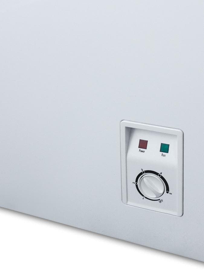 Summit SCFM62 White