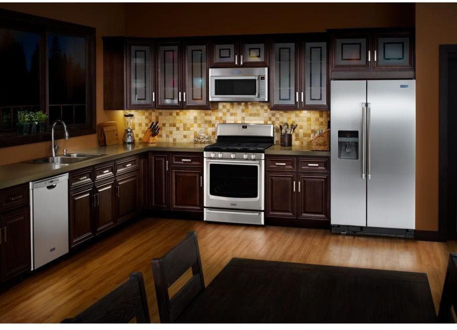 Maytag MGR8700DB Black