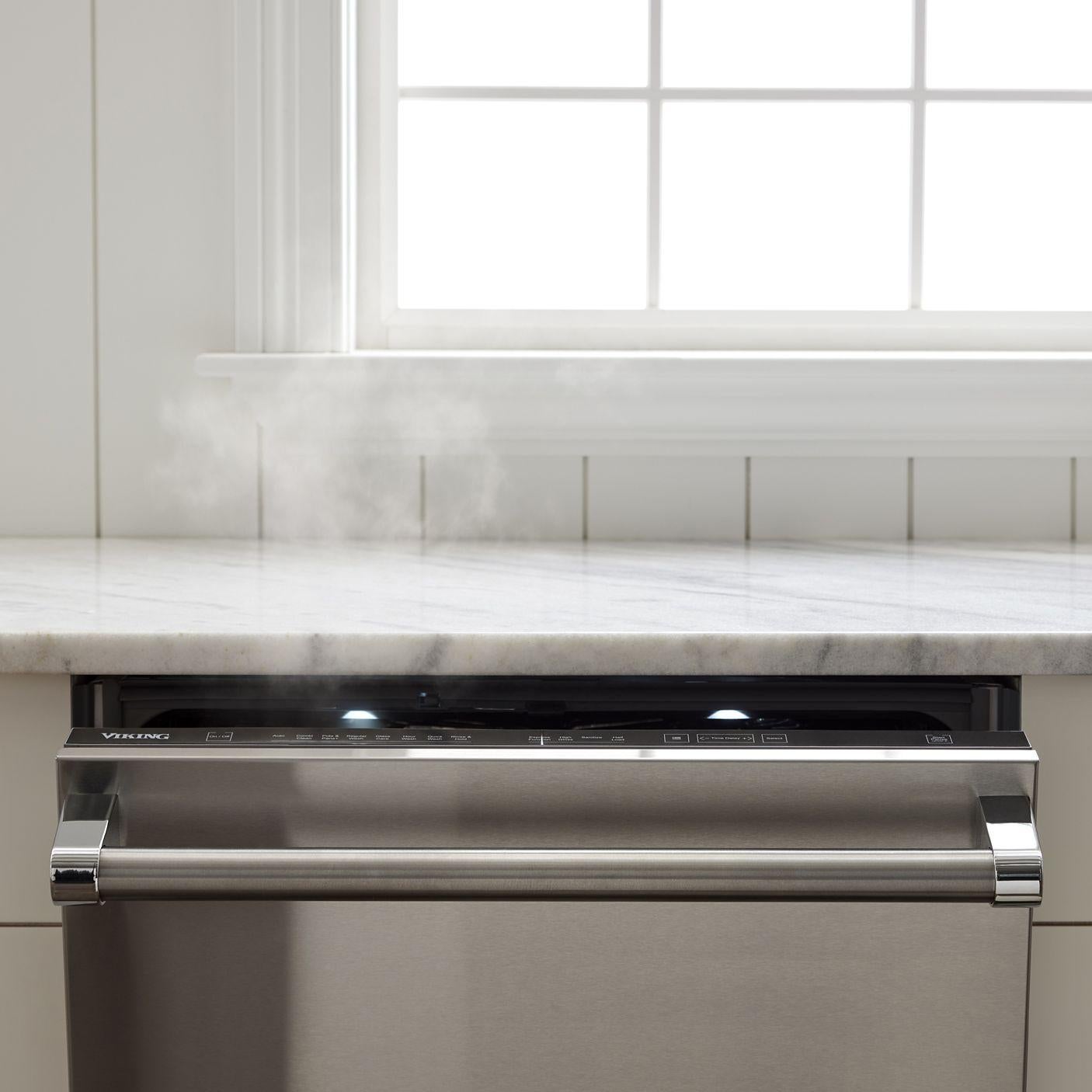 Viking Dishwasher - Thumbnail 3