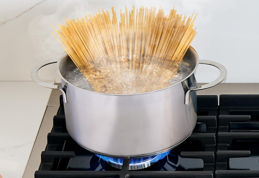 Bosch RGM8058UC 30 Inch Gas Rangetop with 4 Sealed Burners: Stainl...