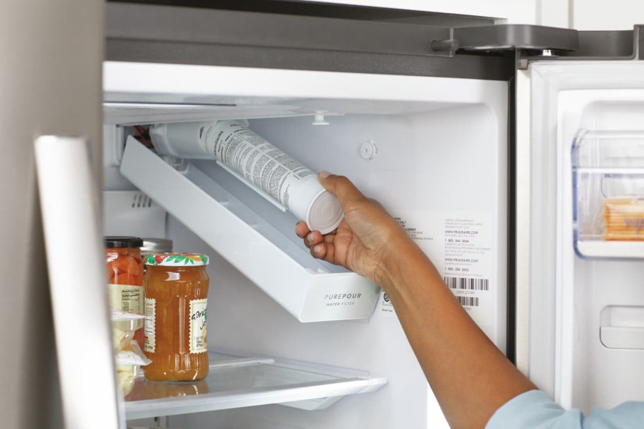 Frigidaire FPPWFU01 White