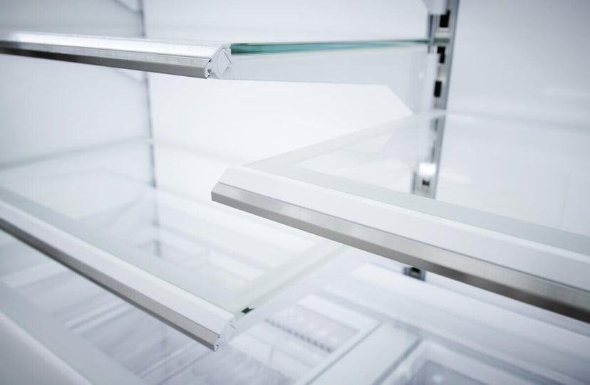 Sub Zero CL3650UGOR 36 Inch Built-In Bottom Mount Smart Refrigerator w...