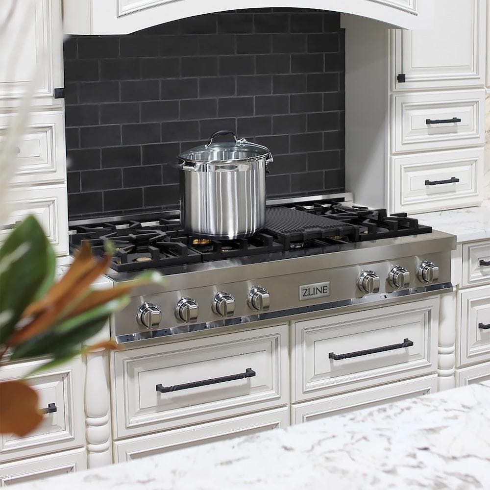 Zline RTBRGR48 Stainless Steel With Griddle, Brass Burners