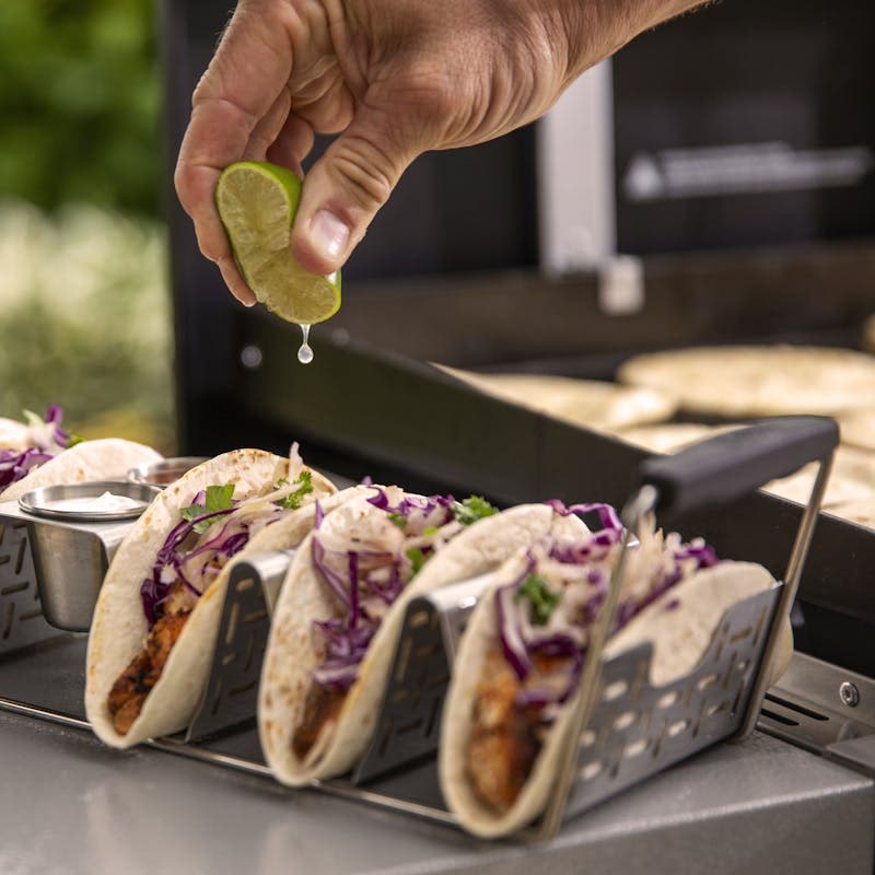 Weber 3400073 Holds 6 Tacos